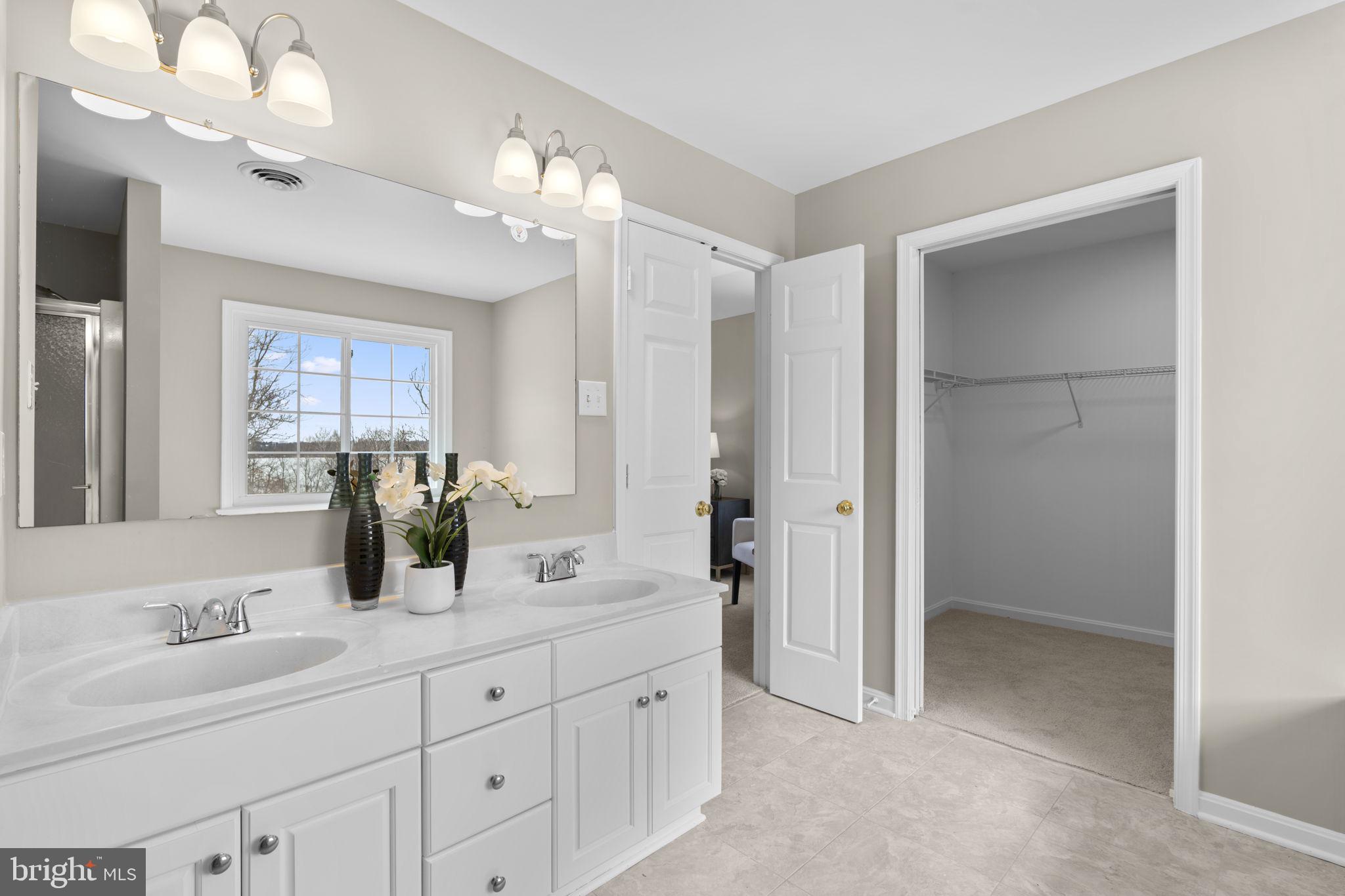 BRADFORD ESTATES - Residential