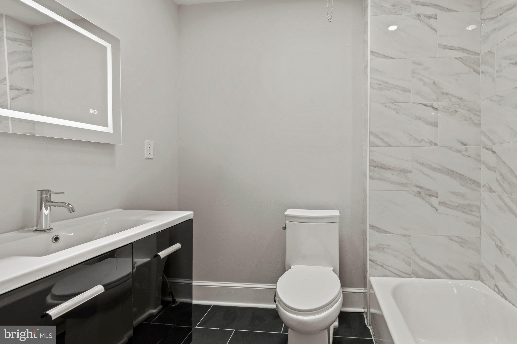 BRIDESBURG - Residential