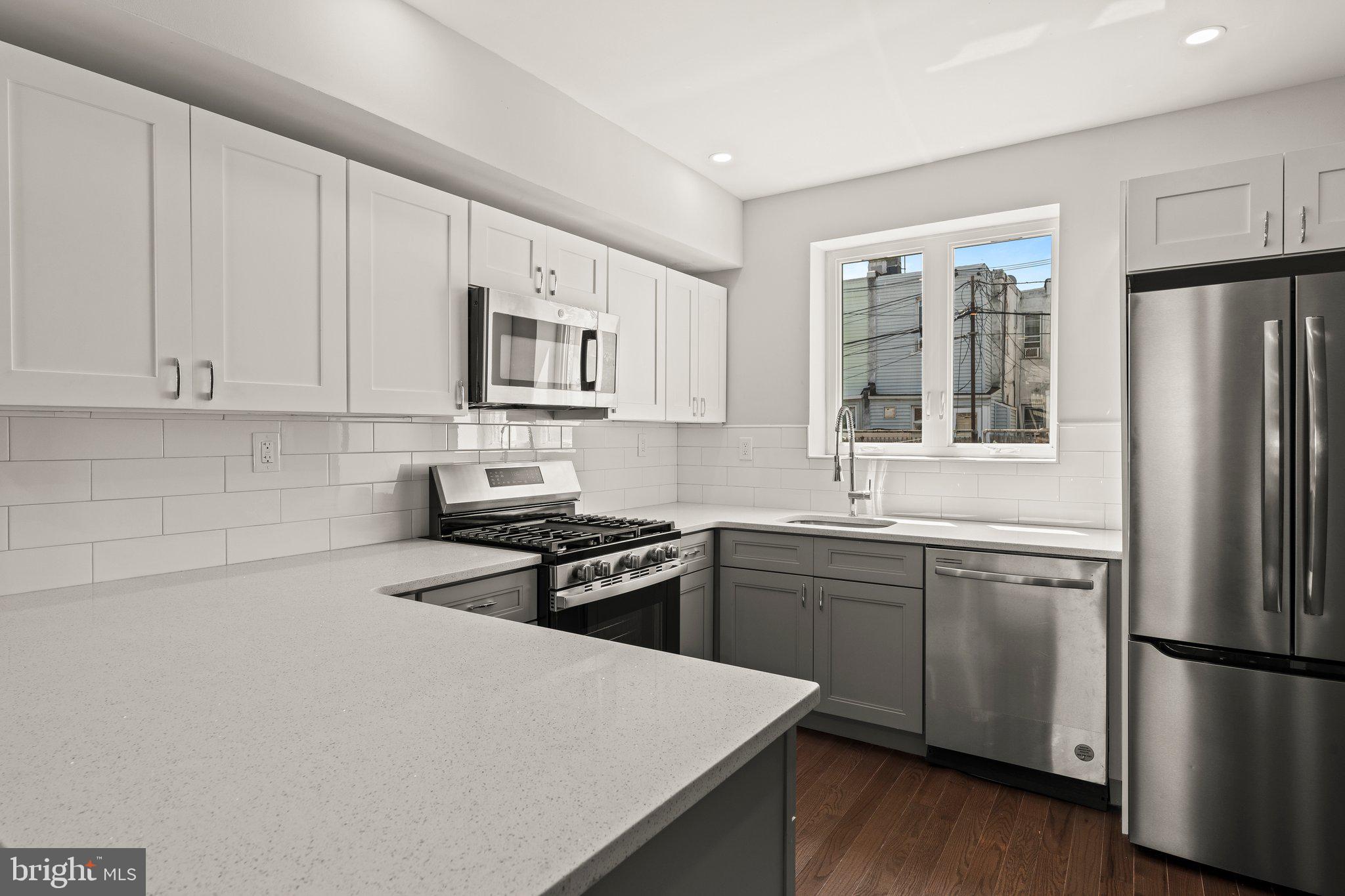 BRIDESBURG - Residential