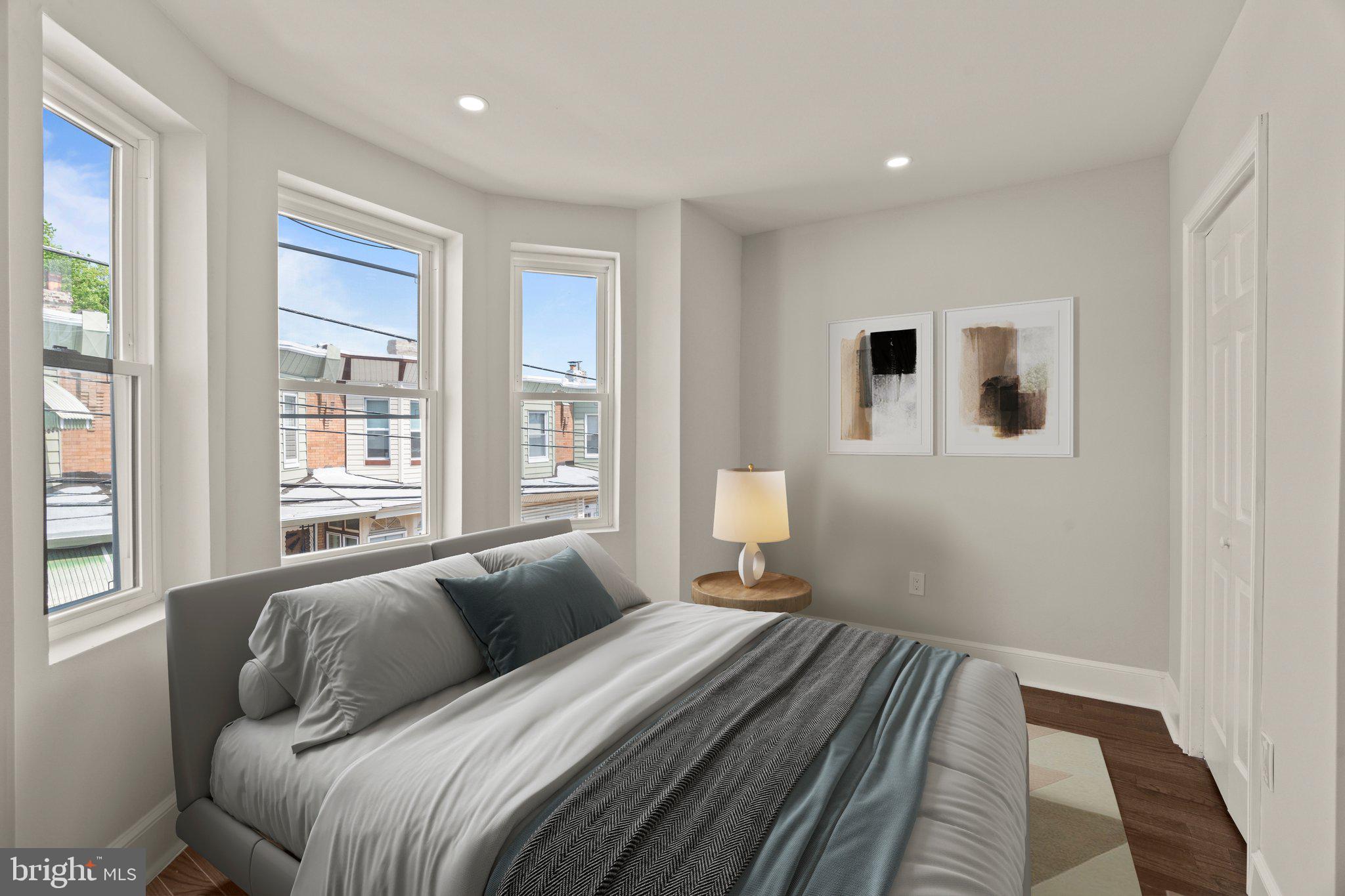 BRIDESBURG - Residential