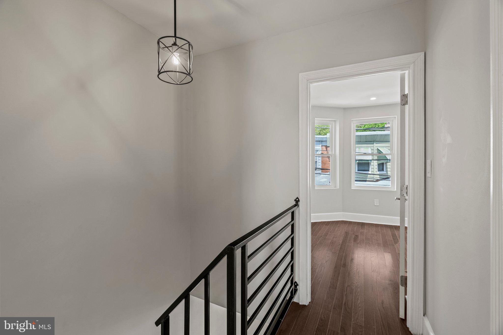 BRIDESBURG - Residential