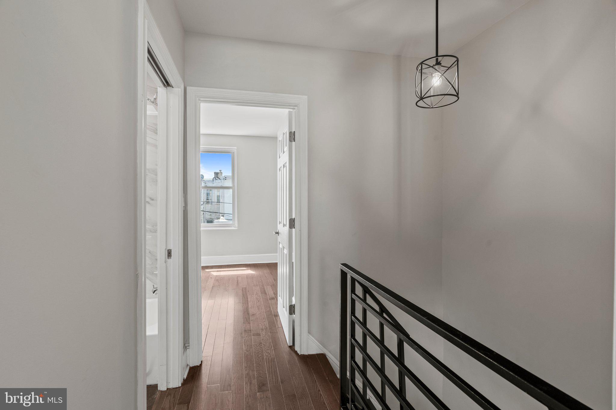 BRIDESBURG - Residential