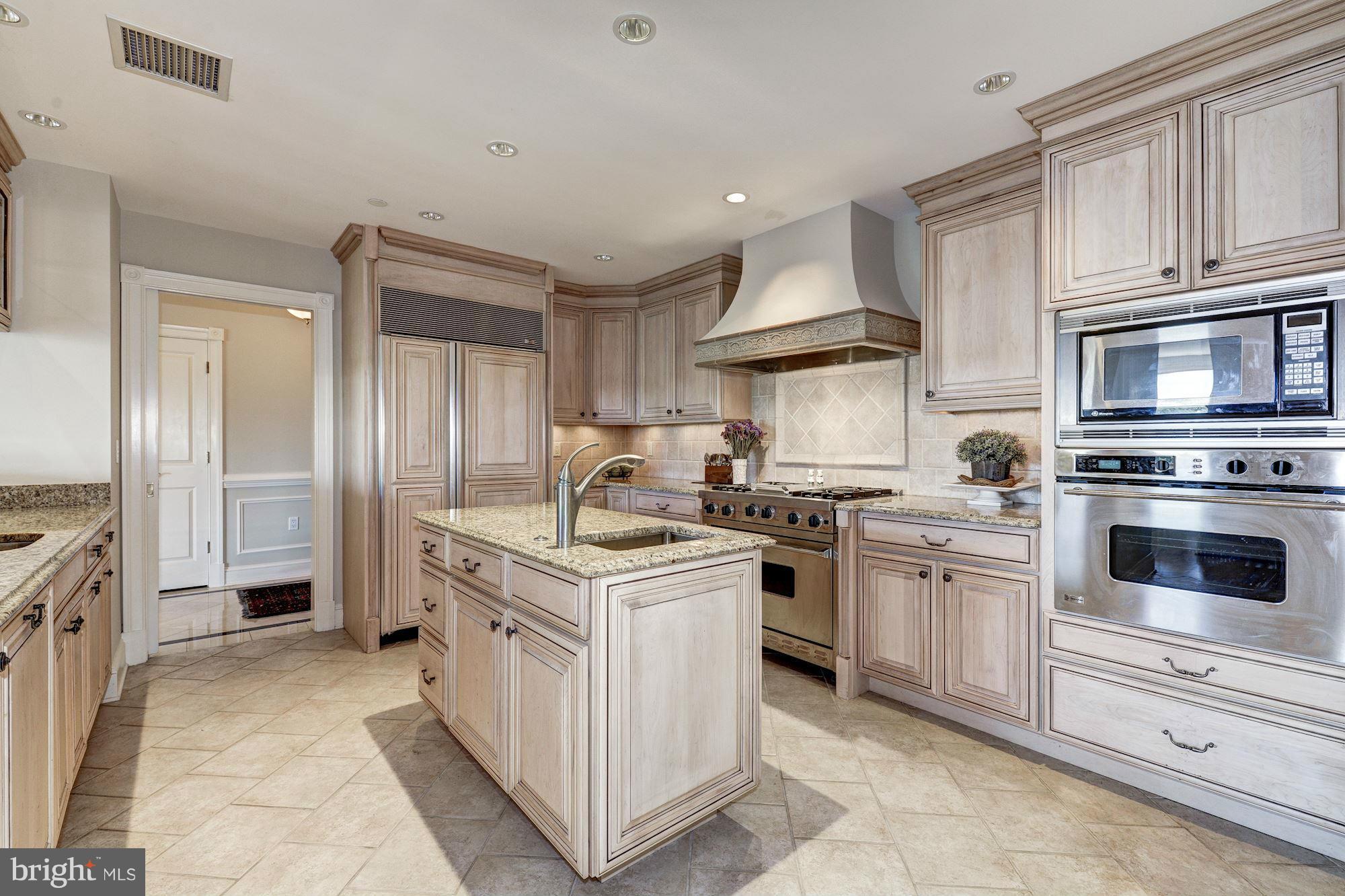 ROSSLYN - Residential