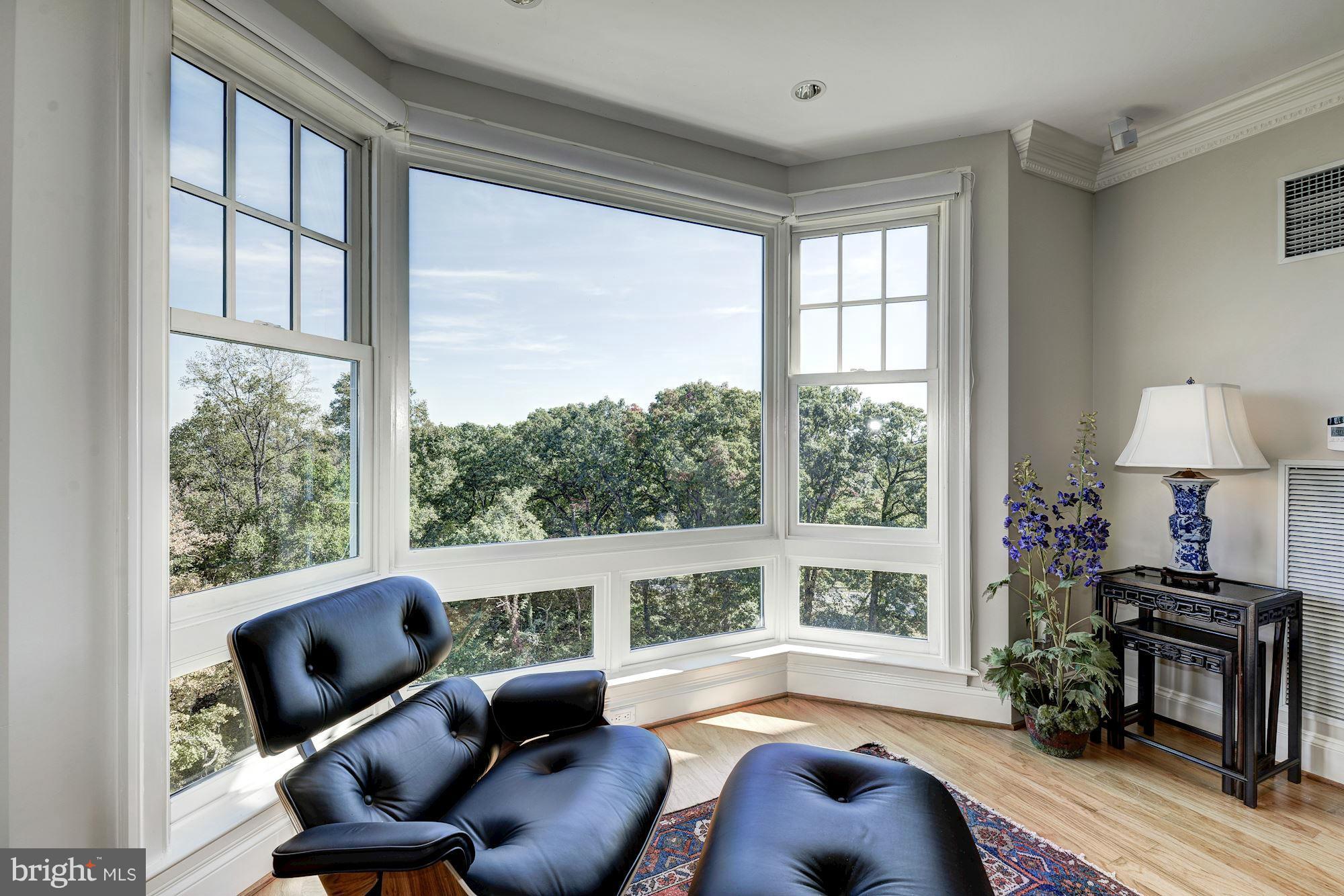 ROSSLYN - Residential