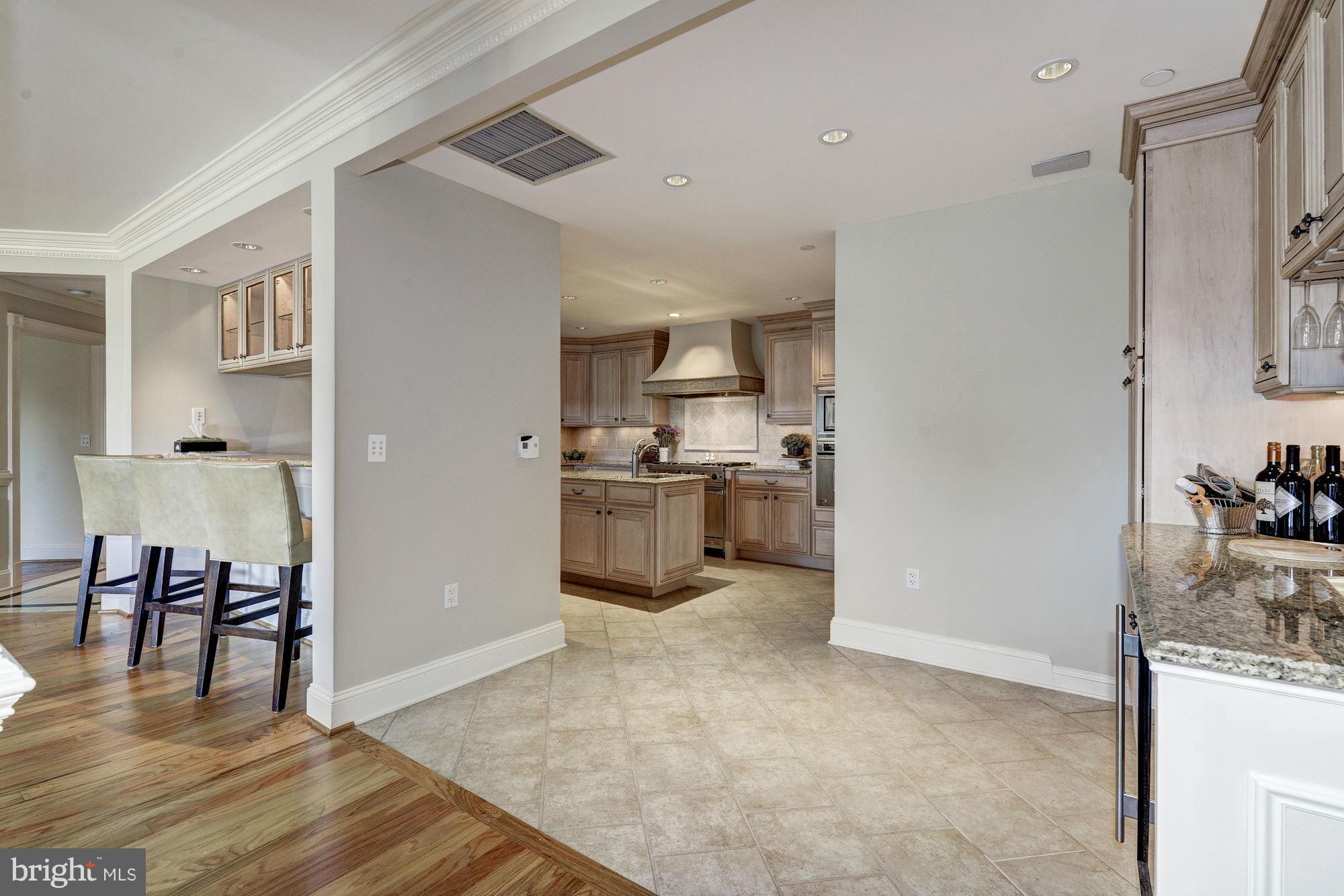 ROSSLYN - Residential