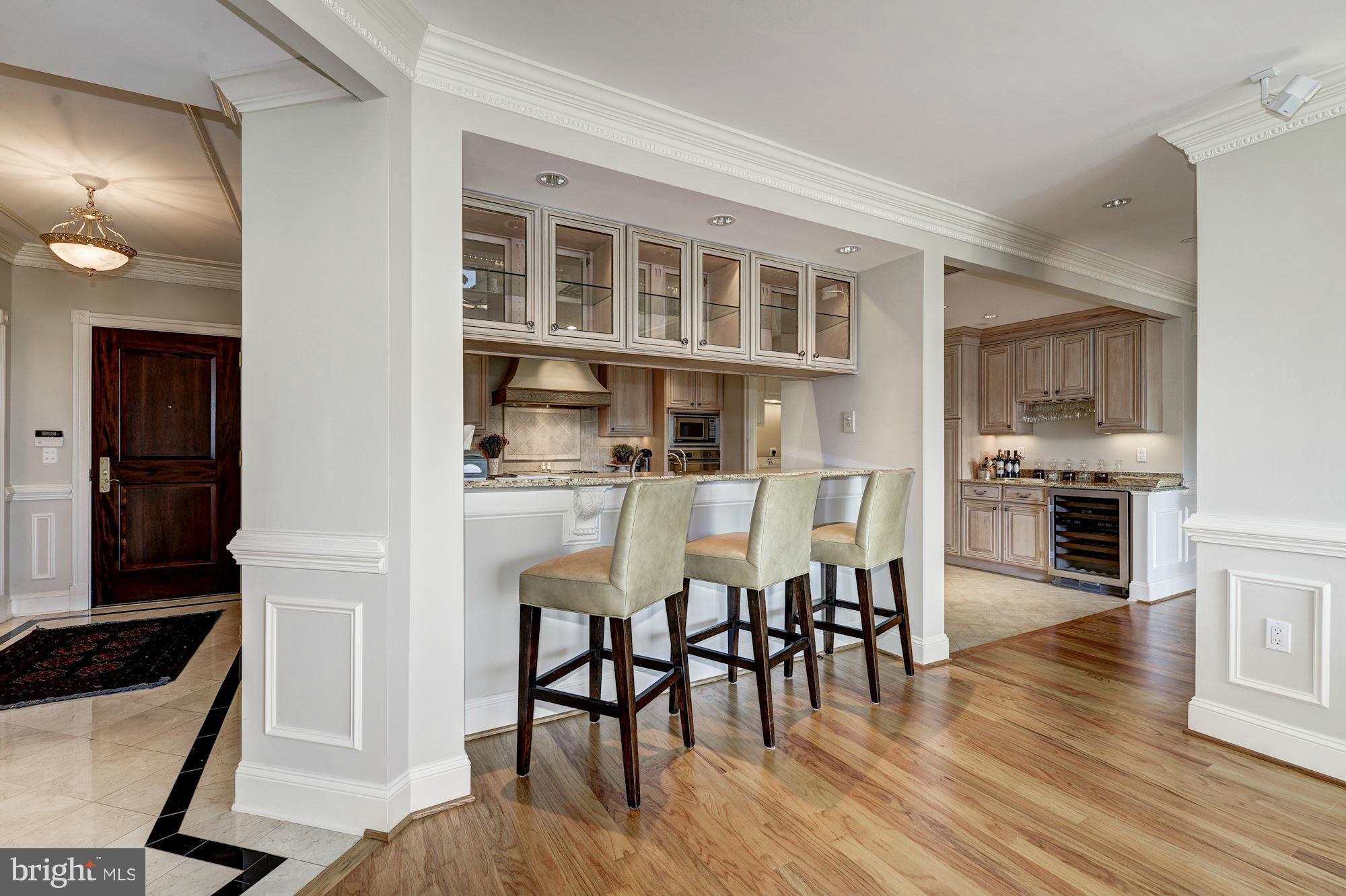 ROSSLYN - Residential