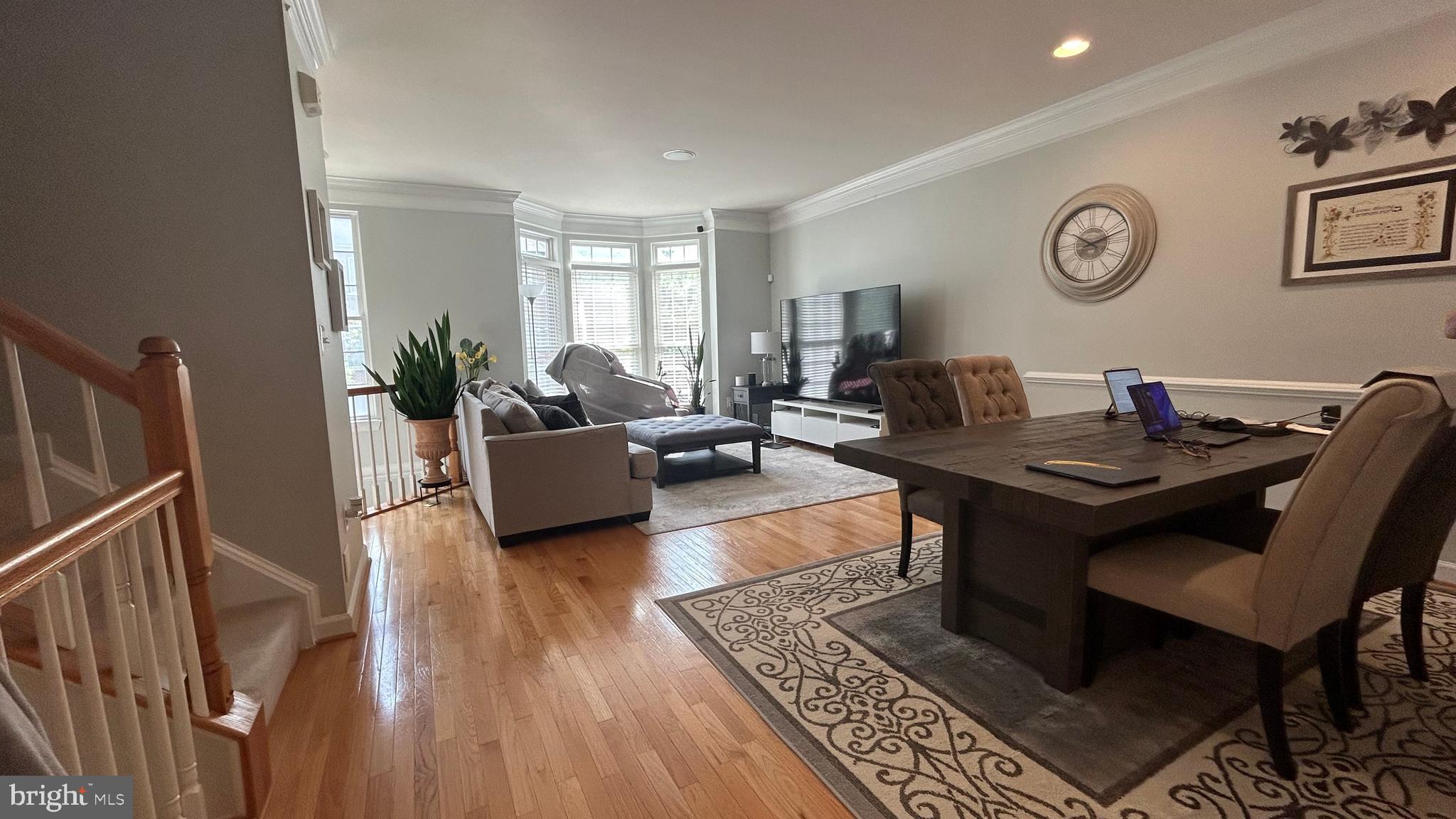 FAIRFAX CENTER LANDBAY - Residential