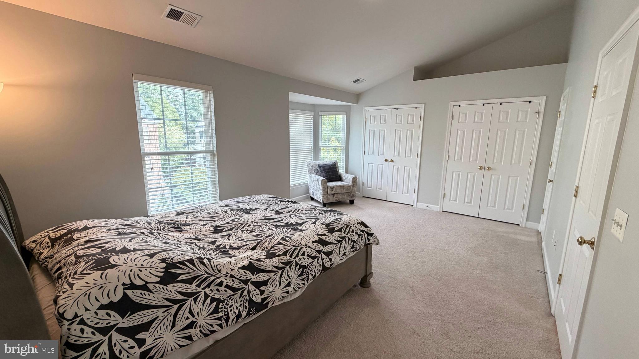 FAIRFAX CENTER LANDBAY - Residential