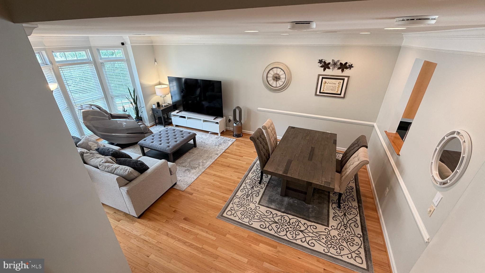 FAIRFAX CENTER LANDBAY - Residential