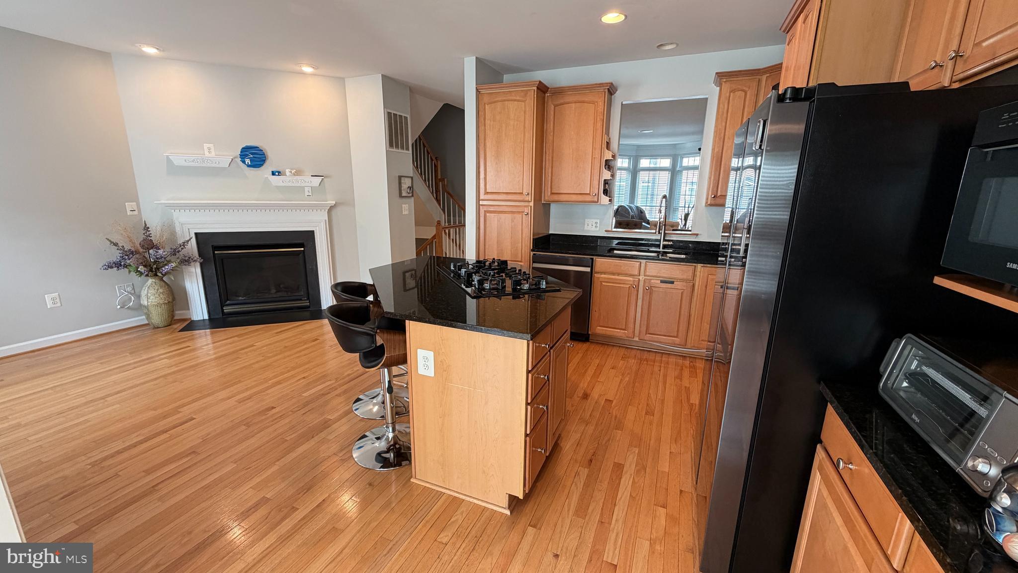 FAIRFAX CENTER LANDBAY - Residential