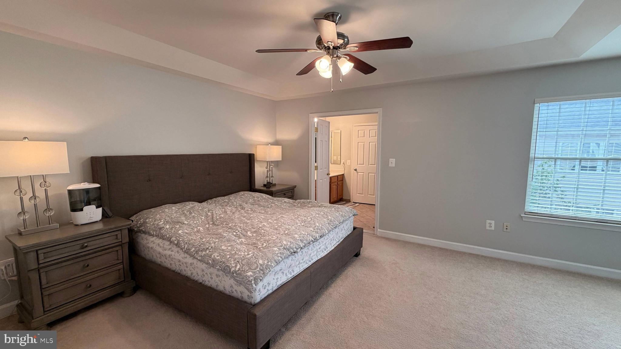 FAIRFAX CENTER LANDBAY - Residential