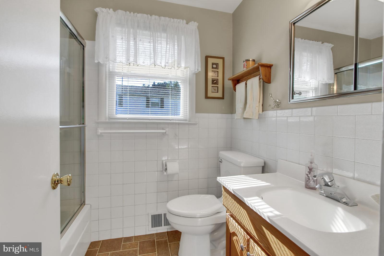 HAINES ACRES - Residential