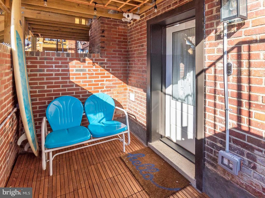 PARKER GRAY HISTORIC DISTRICT - Residential Lease