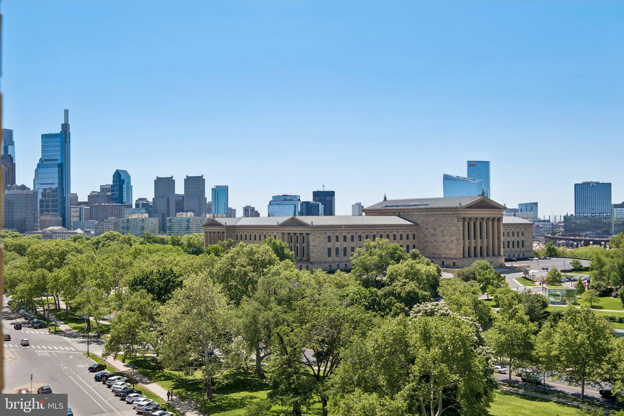 ART MUSEUM AREA - Residential