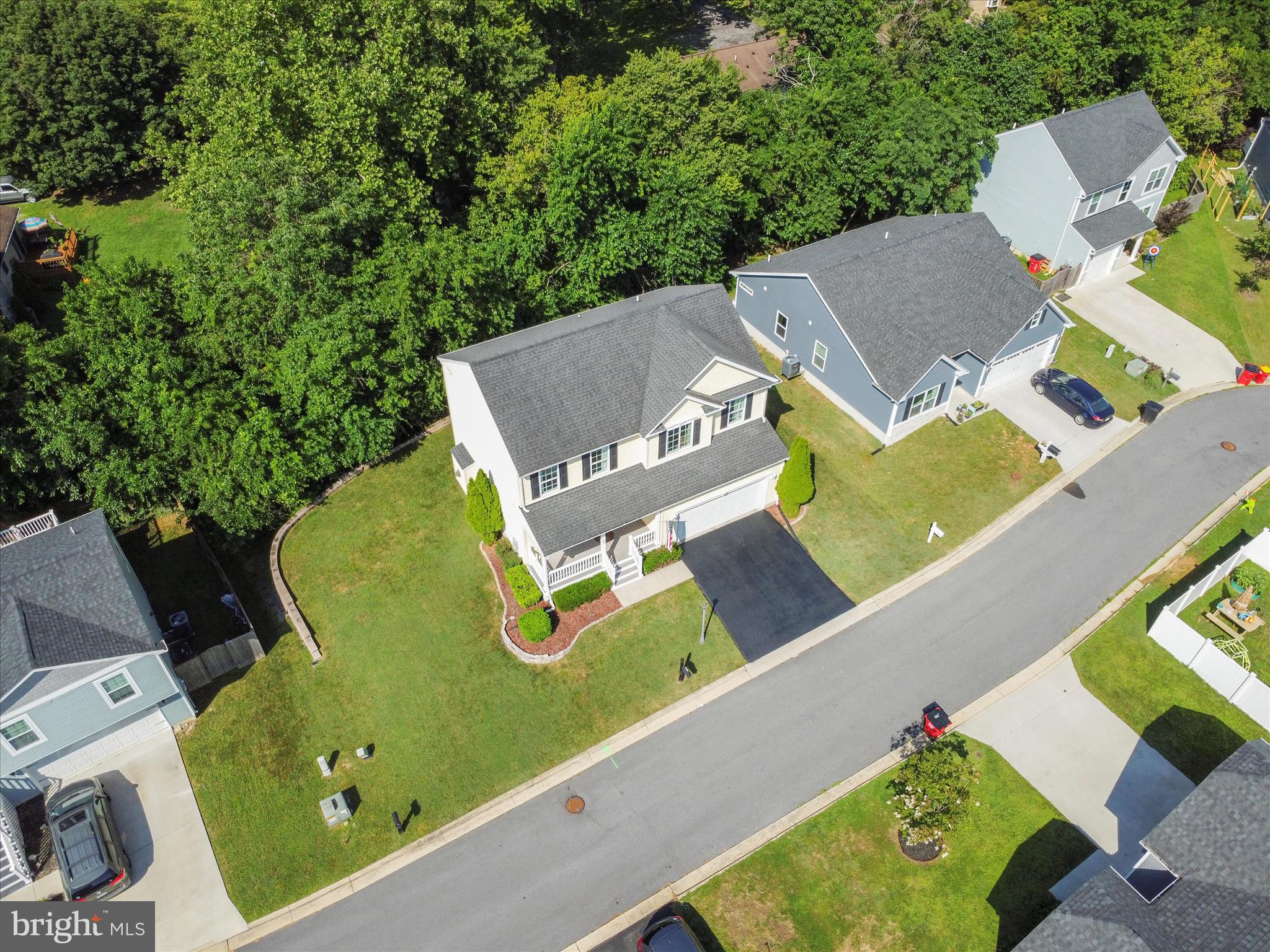 ASHLAND VILLAGE - Residential