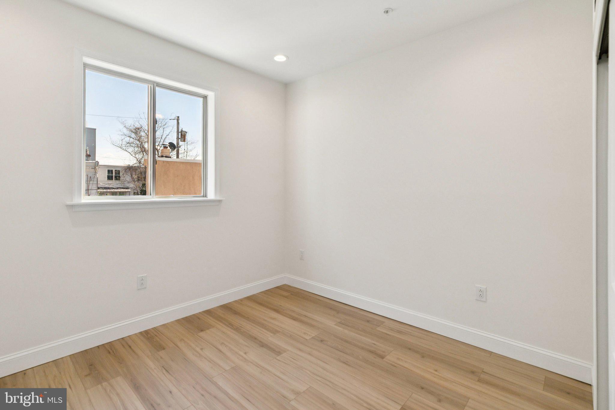 PHILADELPHIA - Residential