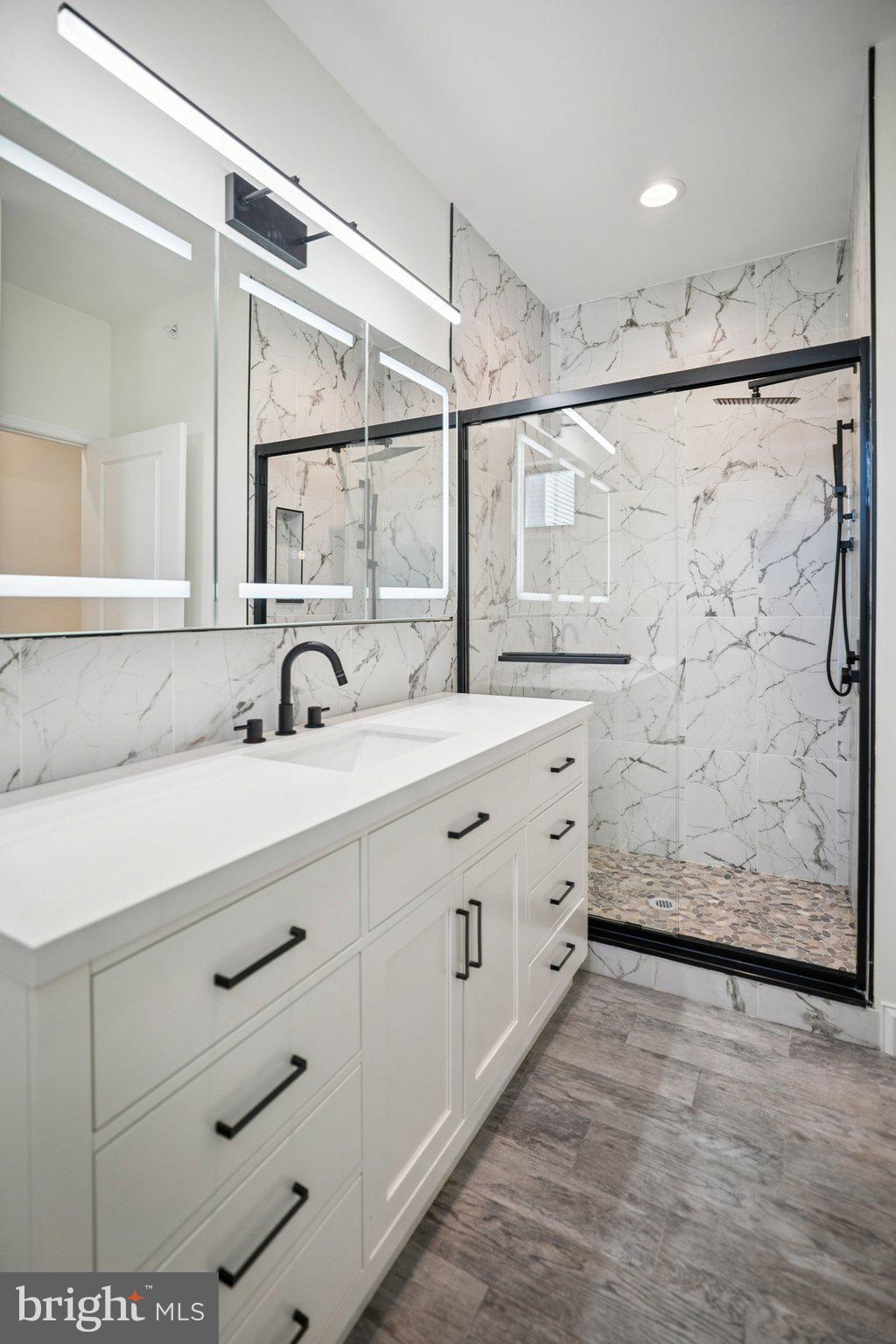 PHILADELPHIA - Residential