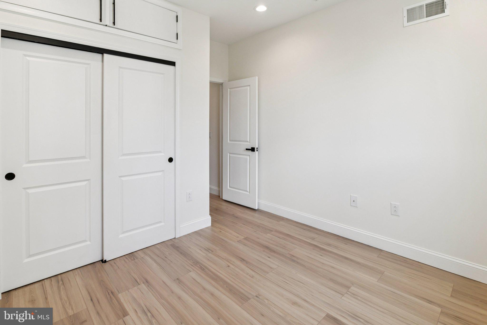 PHILADELPHIA - Residential