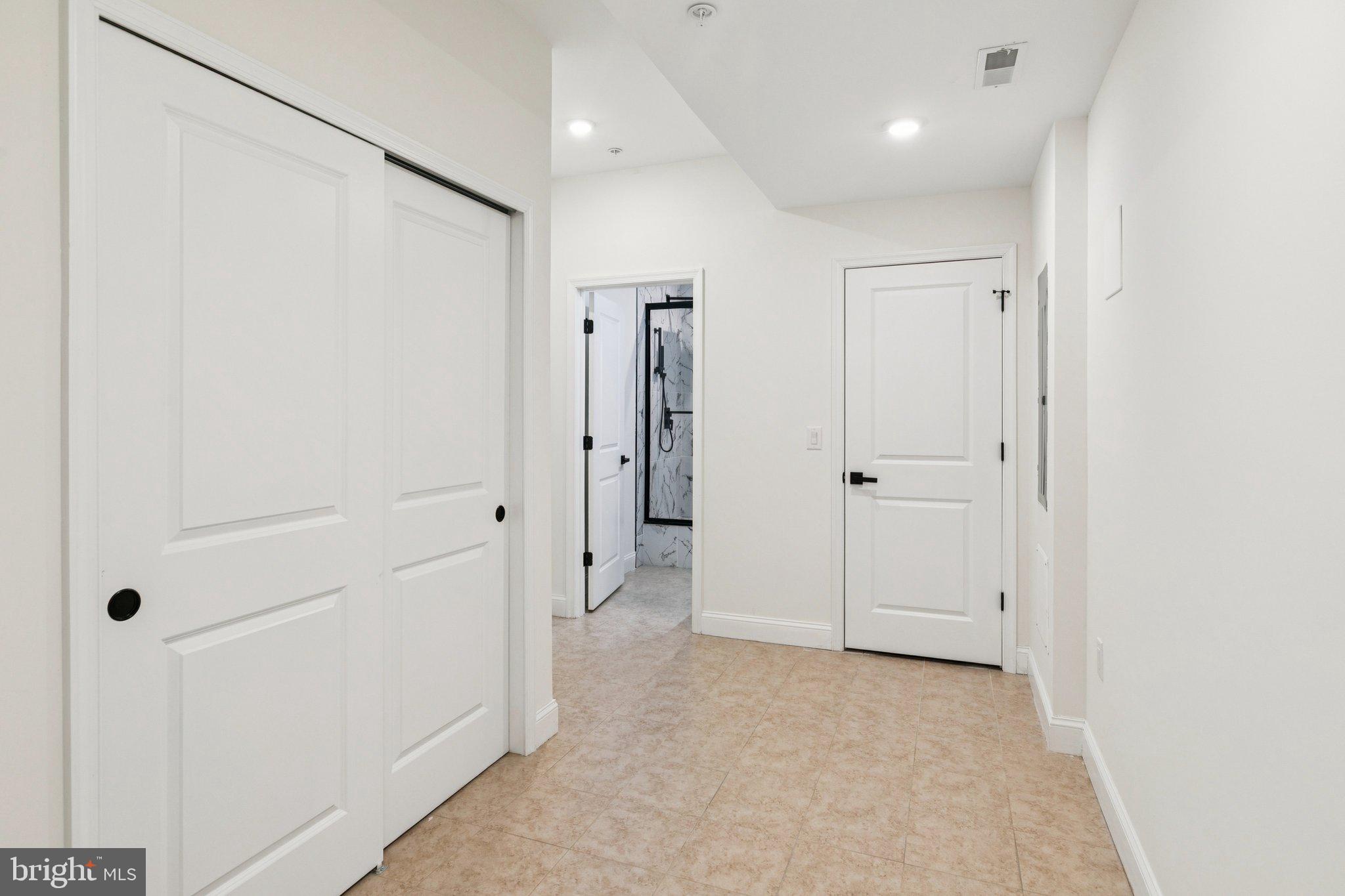 PHILADELPHIA - Residential