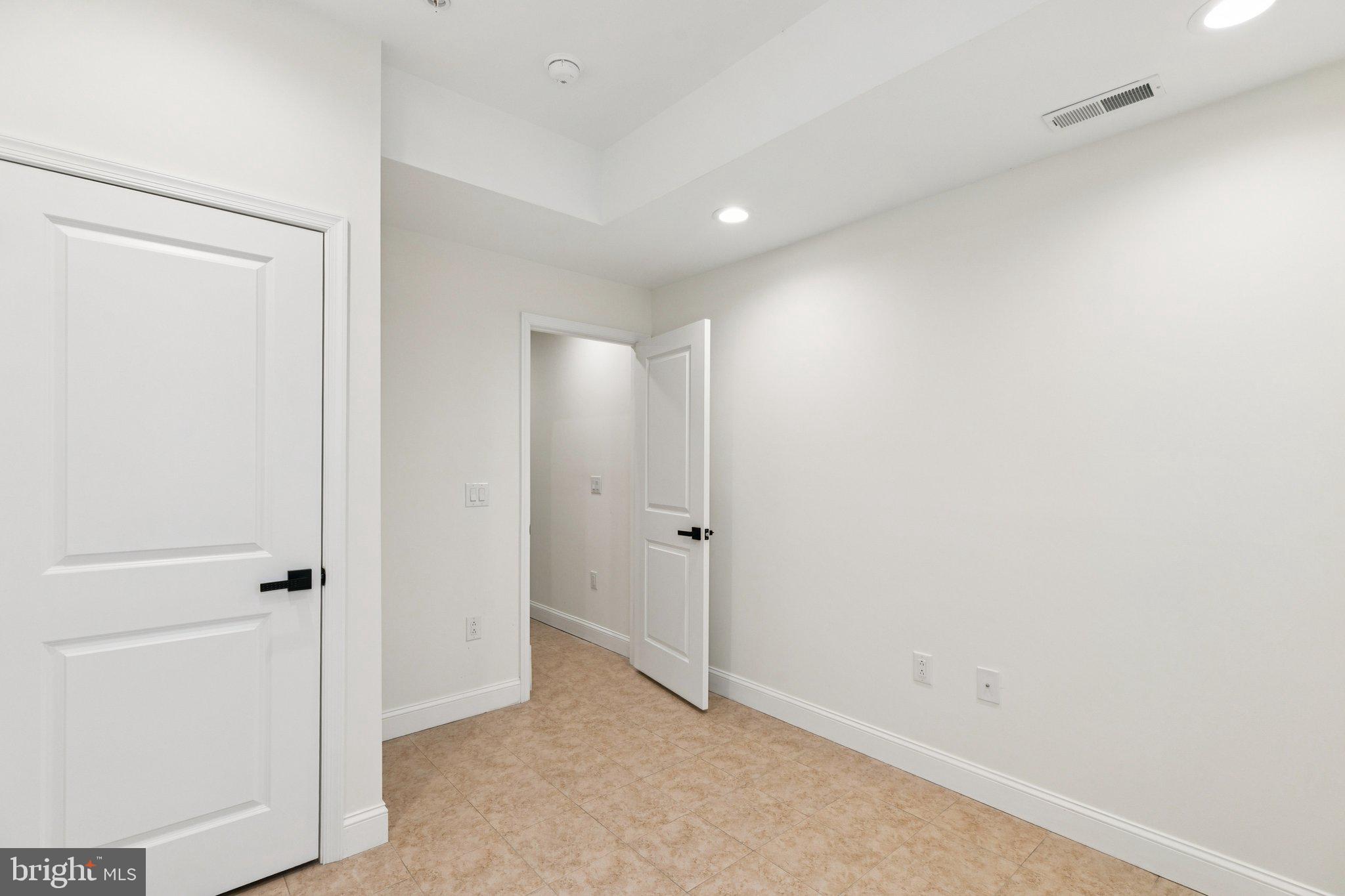 PHILADELPHIA - Residential