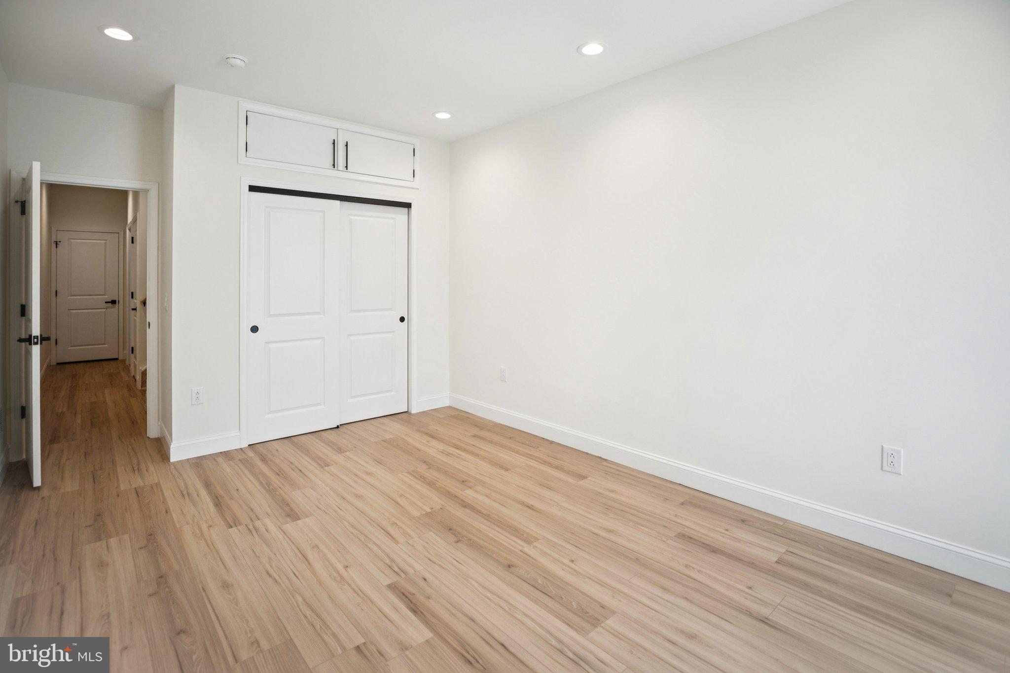 PHILADELPHIA - Residential