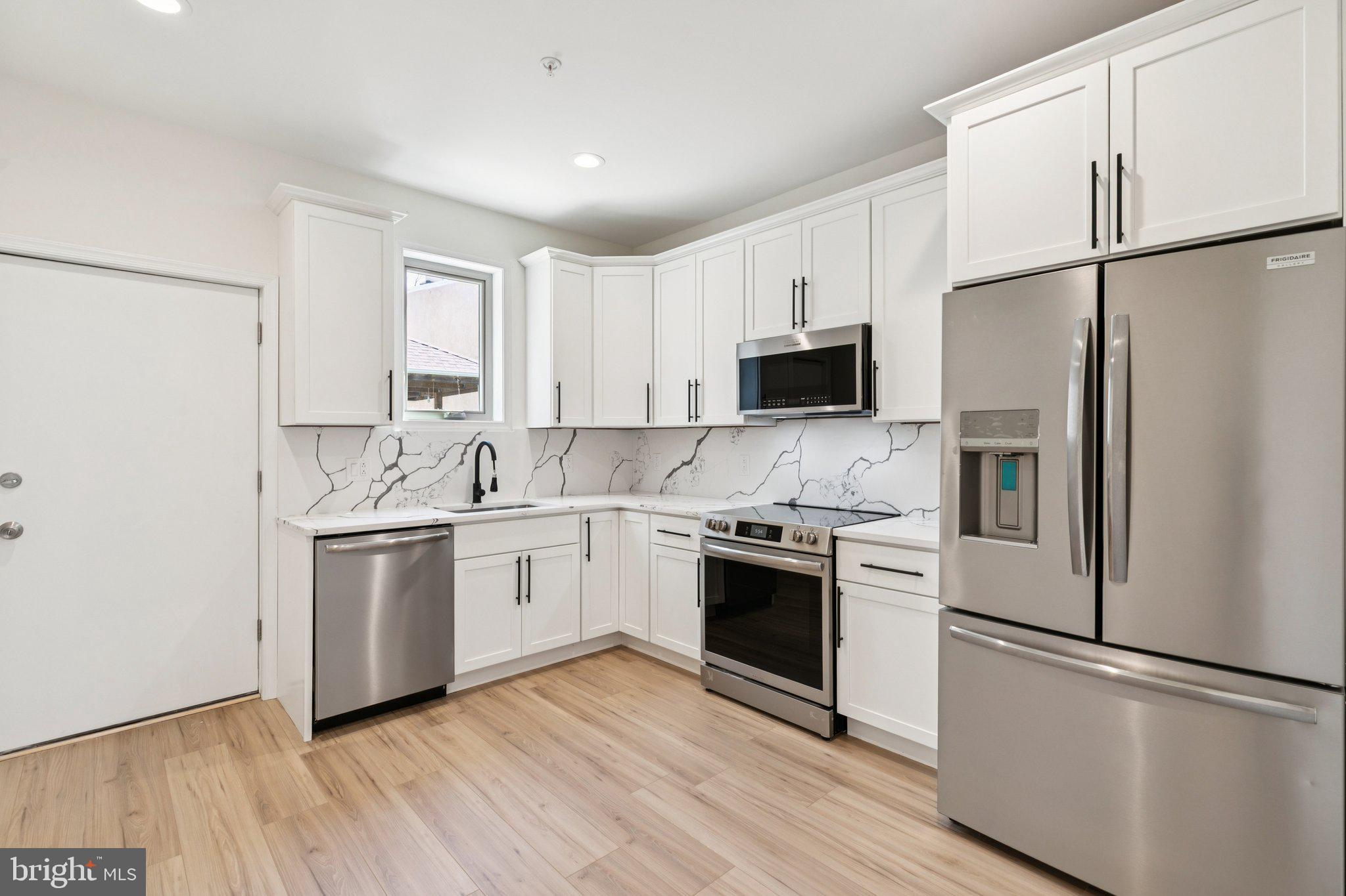 PHILADELPHIA - Residential