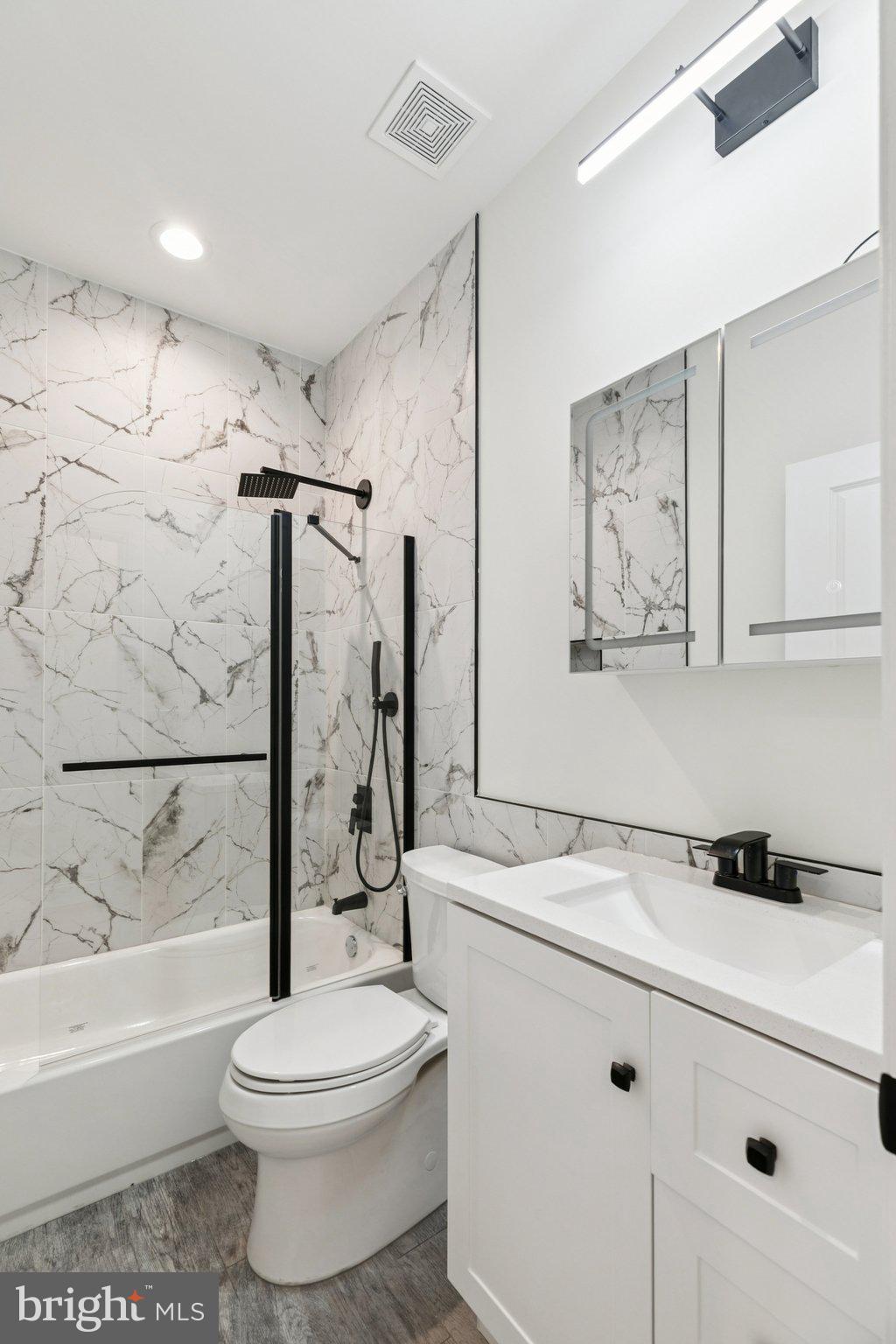 PHILADELPHIA - Residential