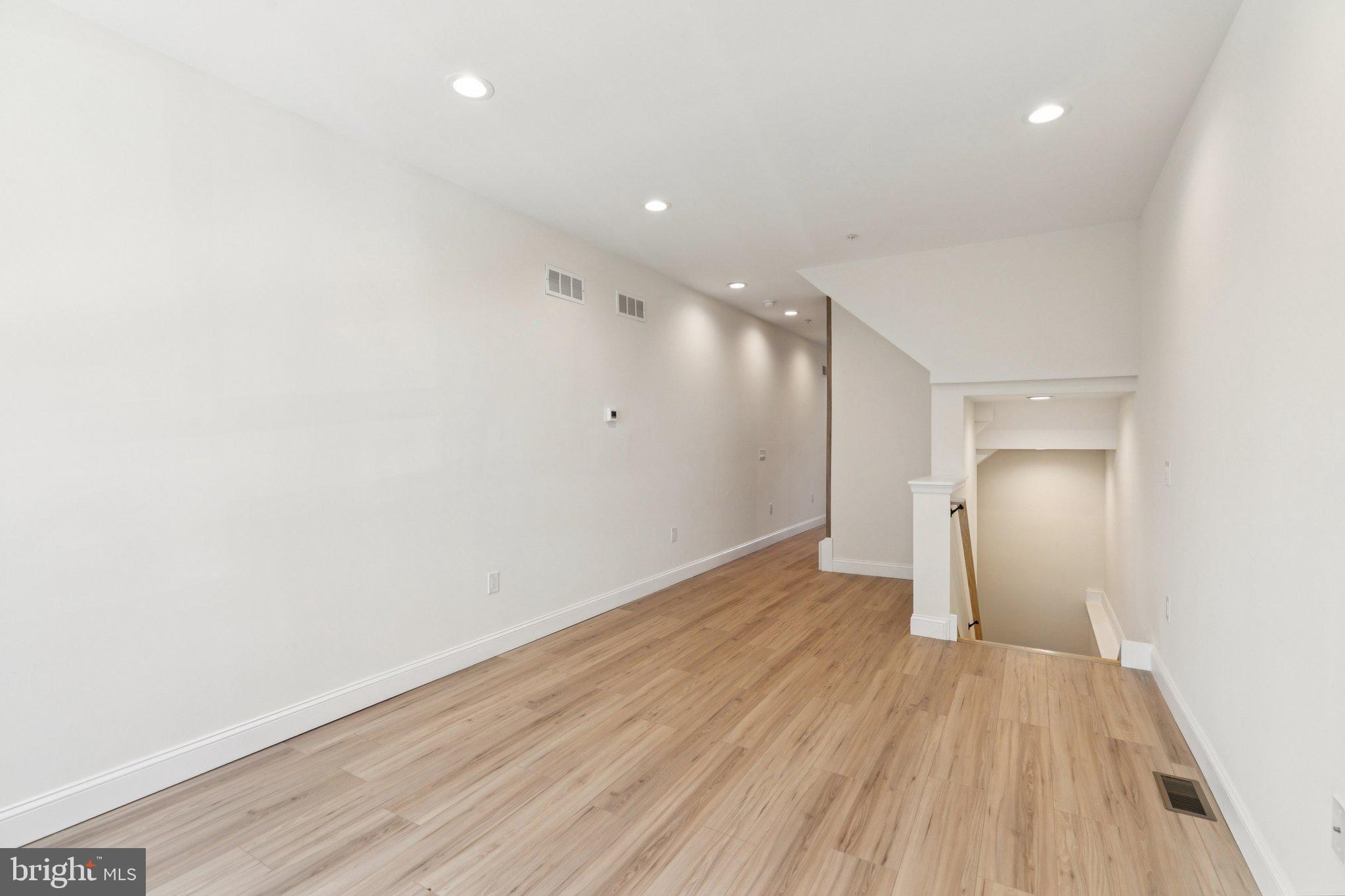 PHILADELPHIA - Residential