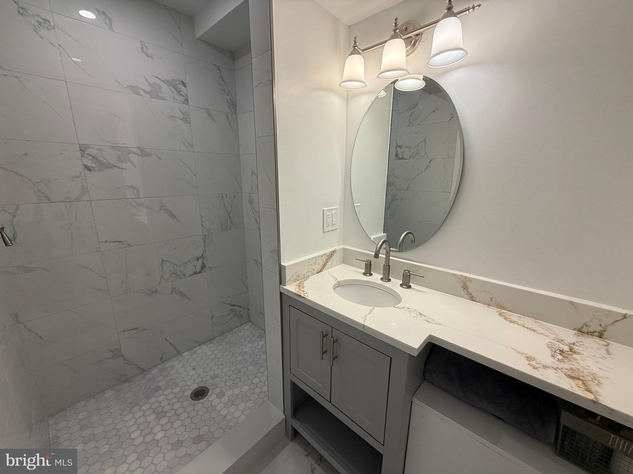 BARCROFT - Residential