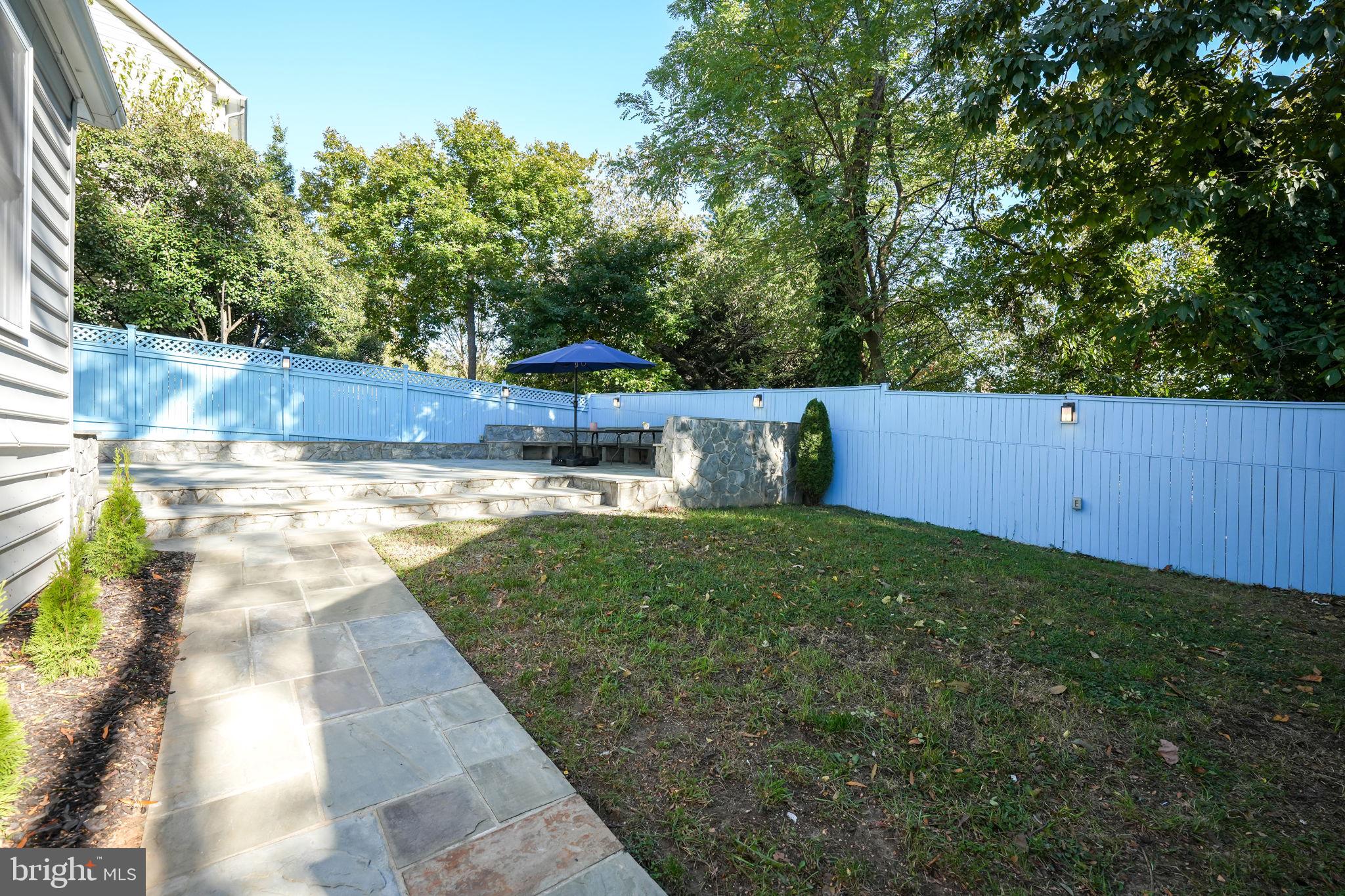 BARCROFT - Residential