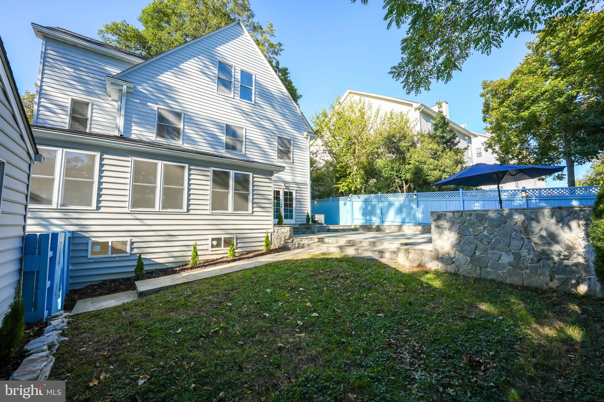 BARCROFT - Residential