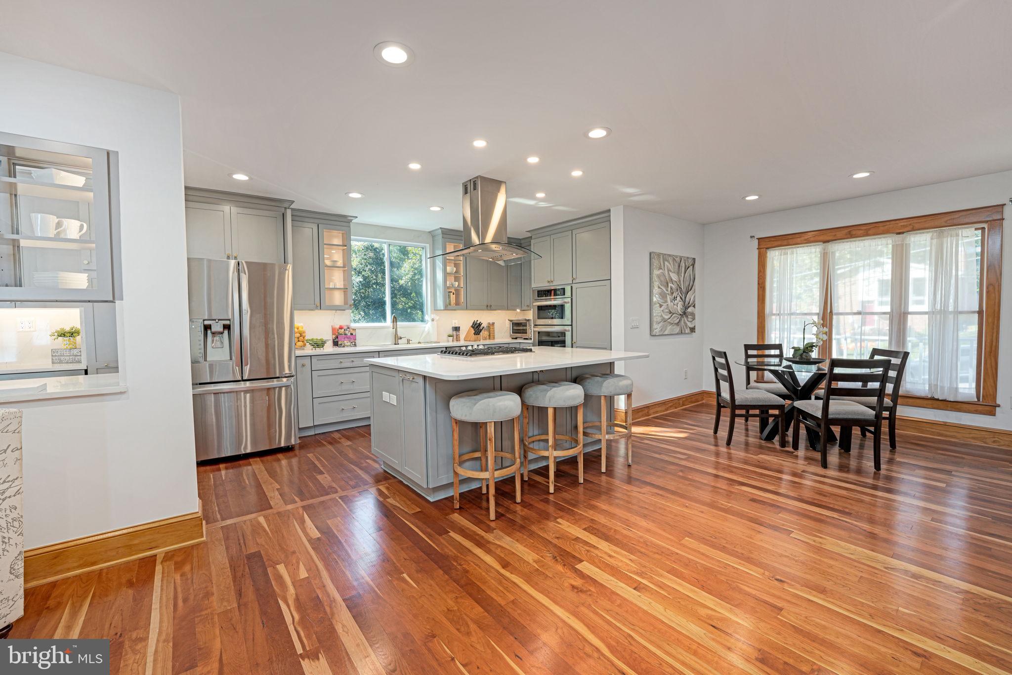 BARCROFT - Residential