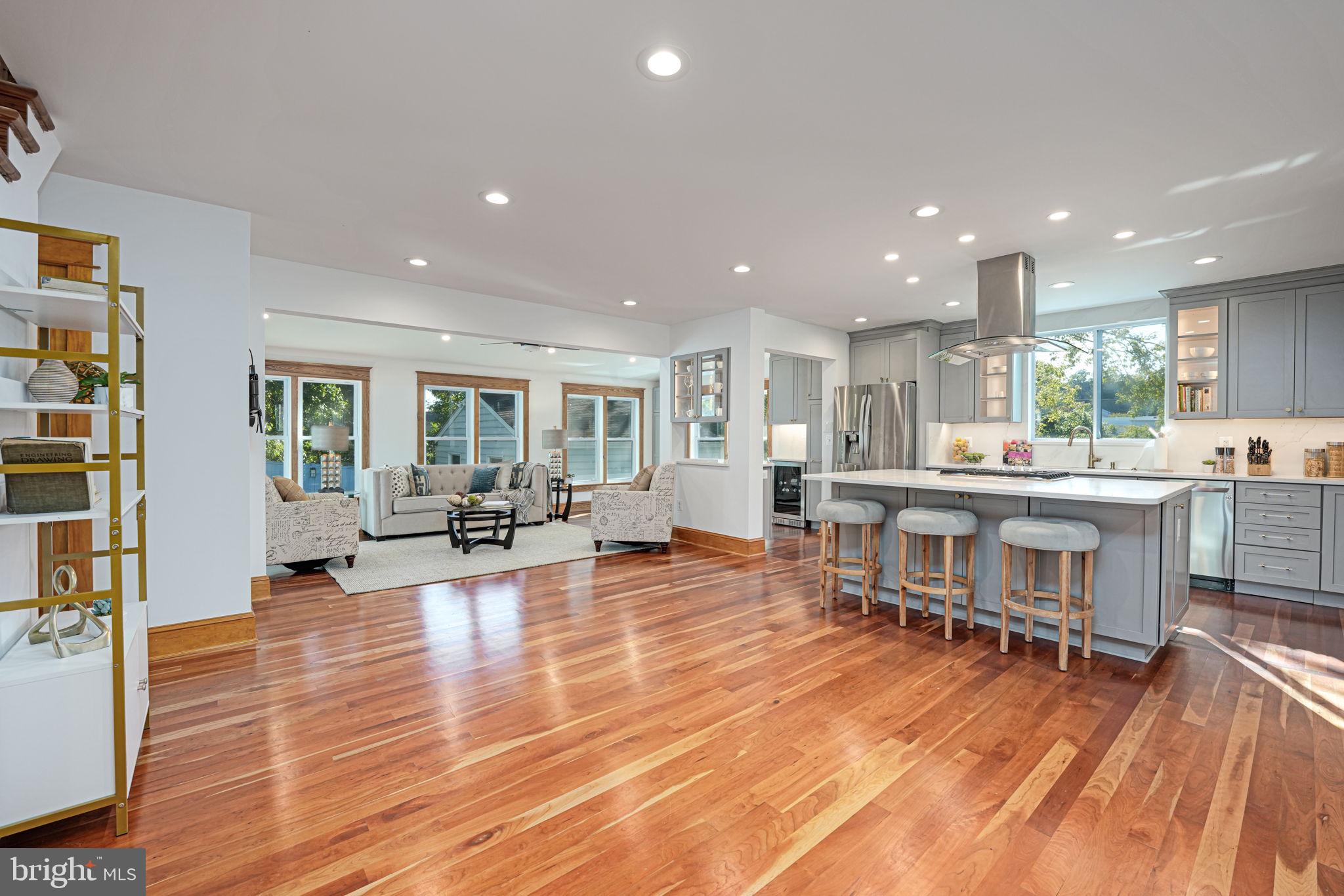 BARCROFT - Residential