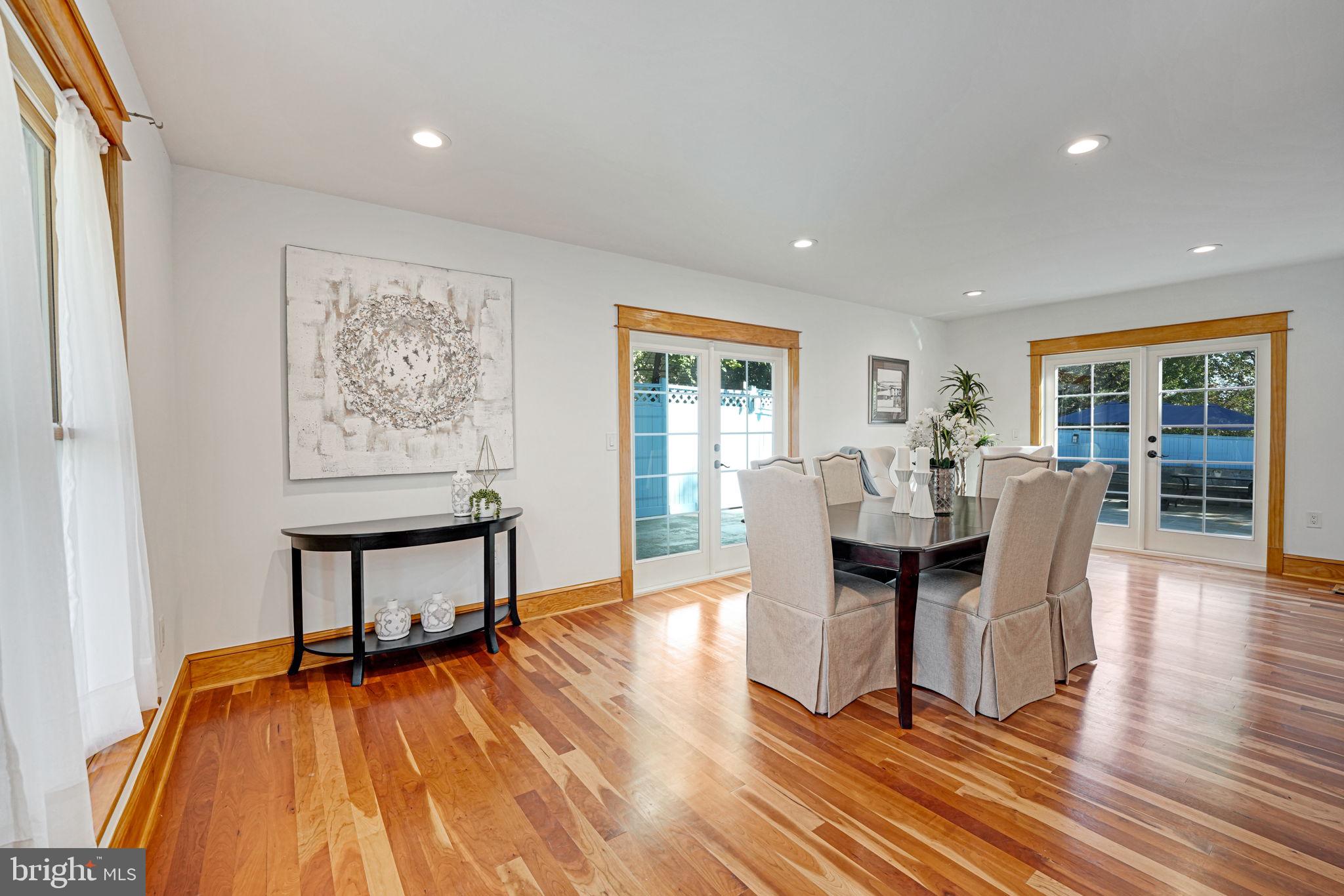 BARCROFT - Residential