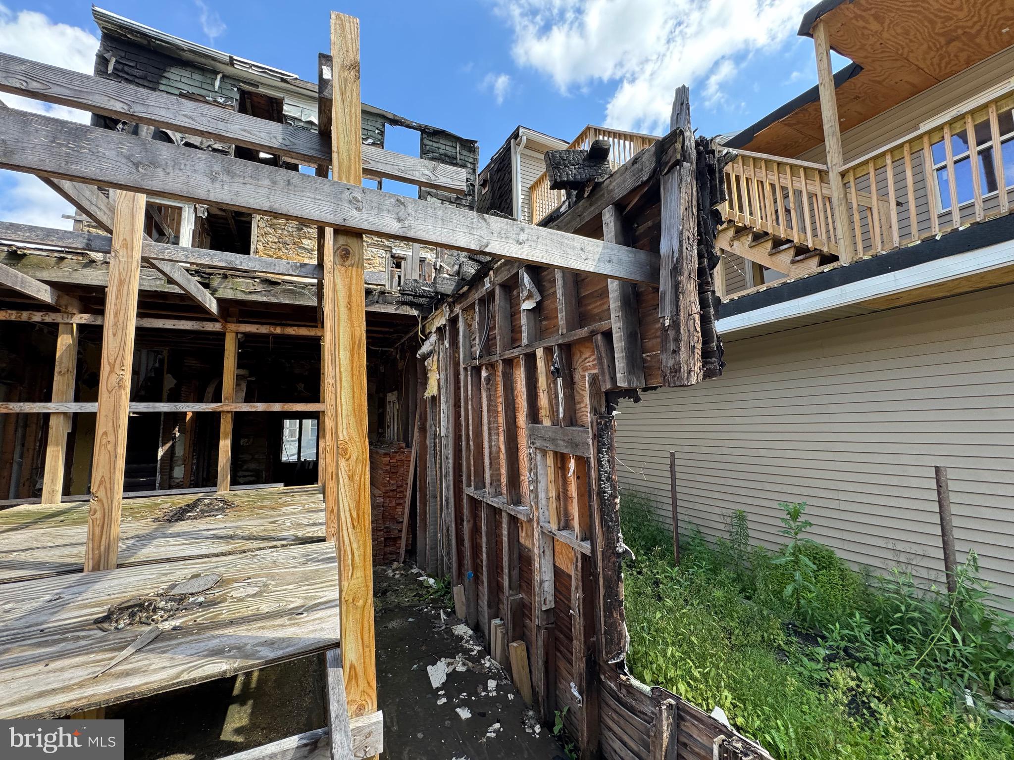 ASHLAND - Residential