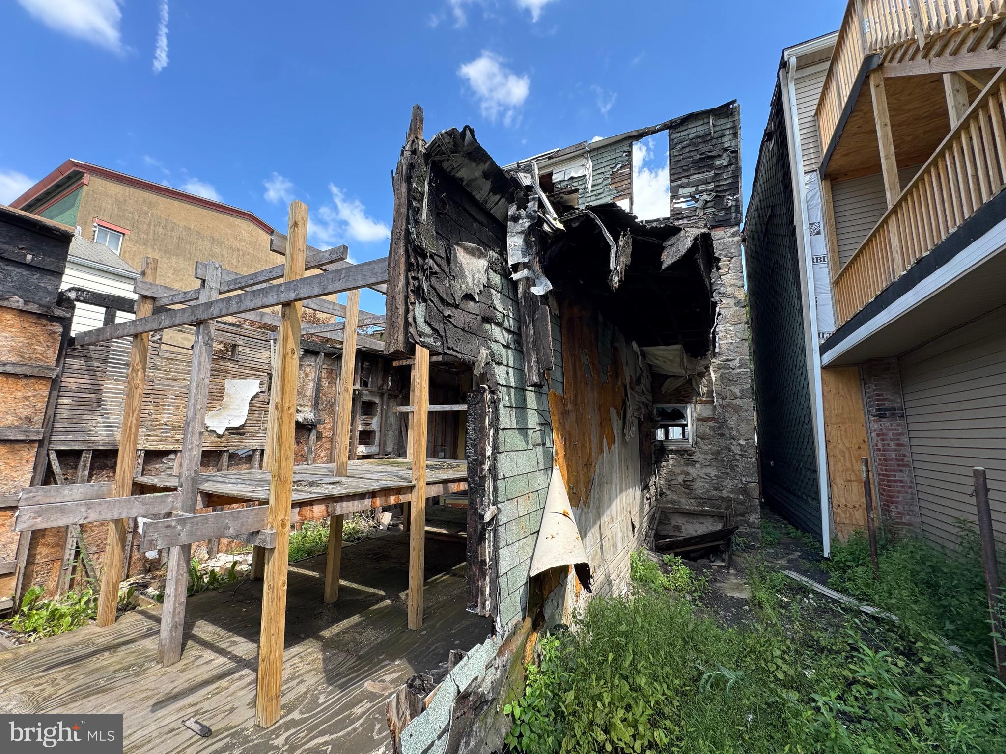 ASHLAND - Residential