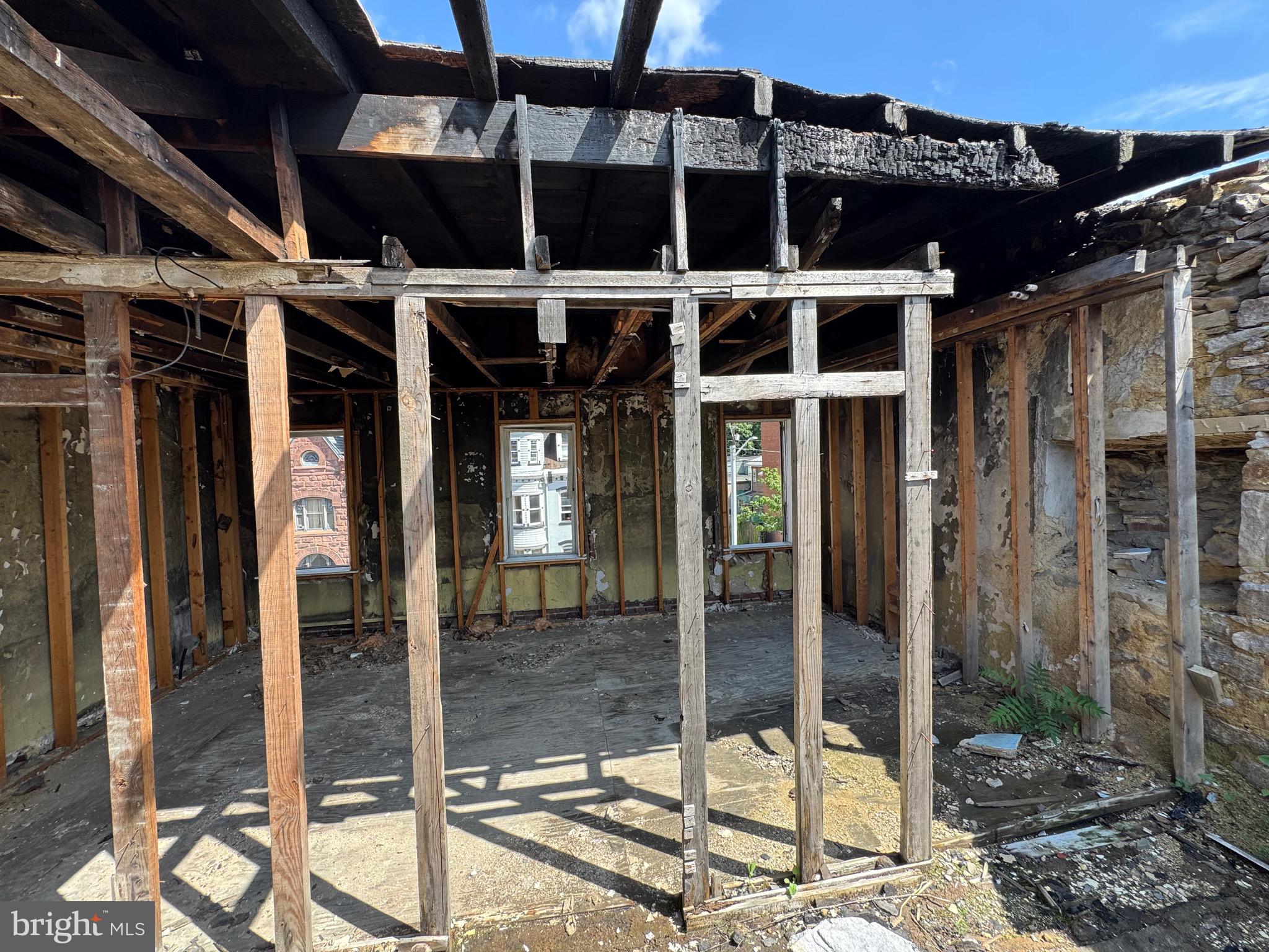 ASHLAND - Residential