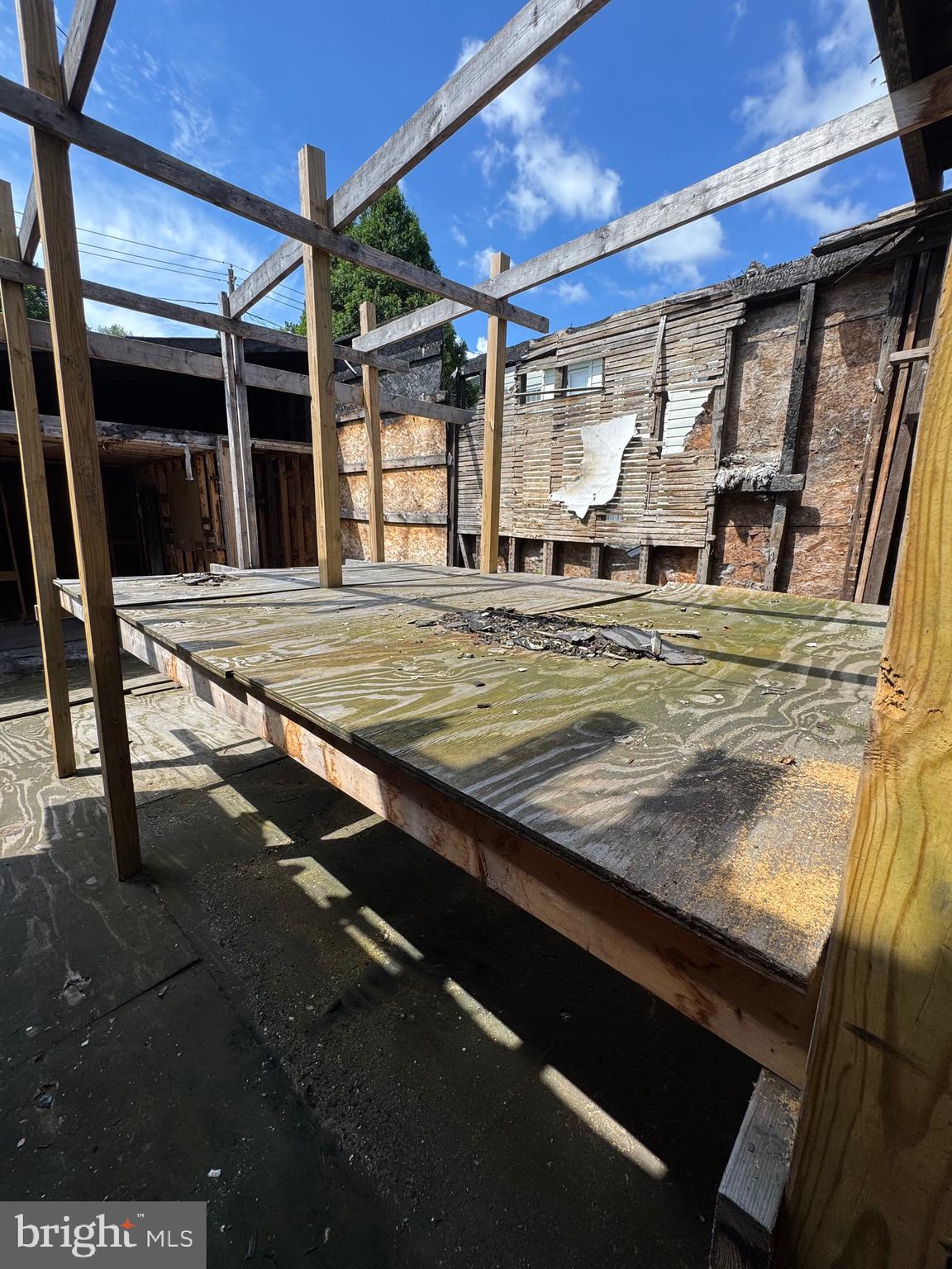 ASHLAND - Residential