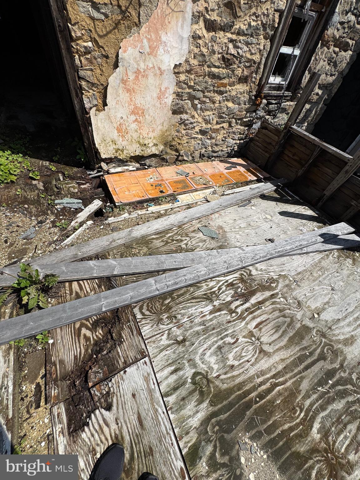 ASHLAND - Residential