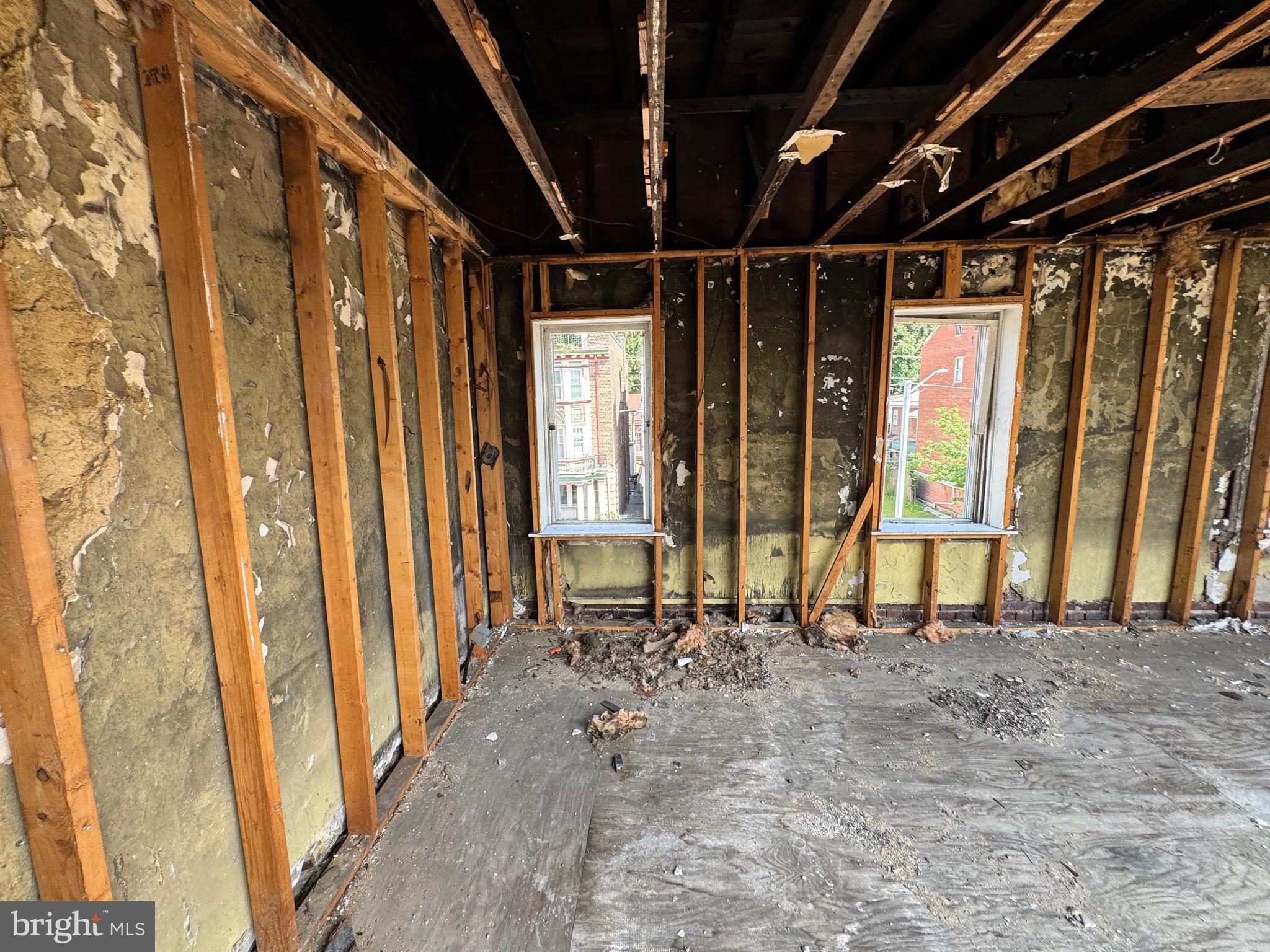 ASHLAND - Residential