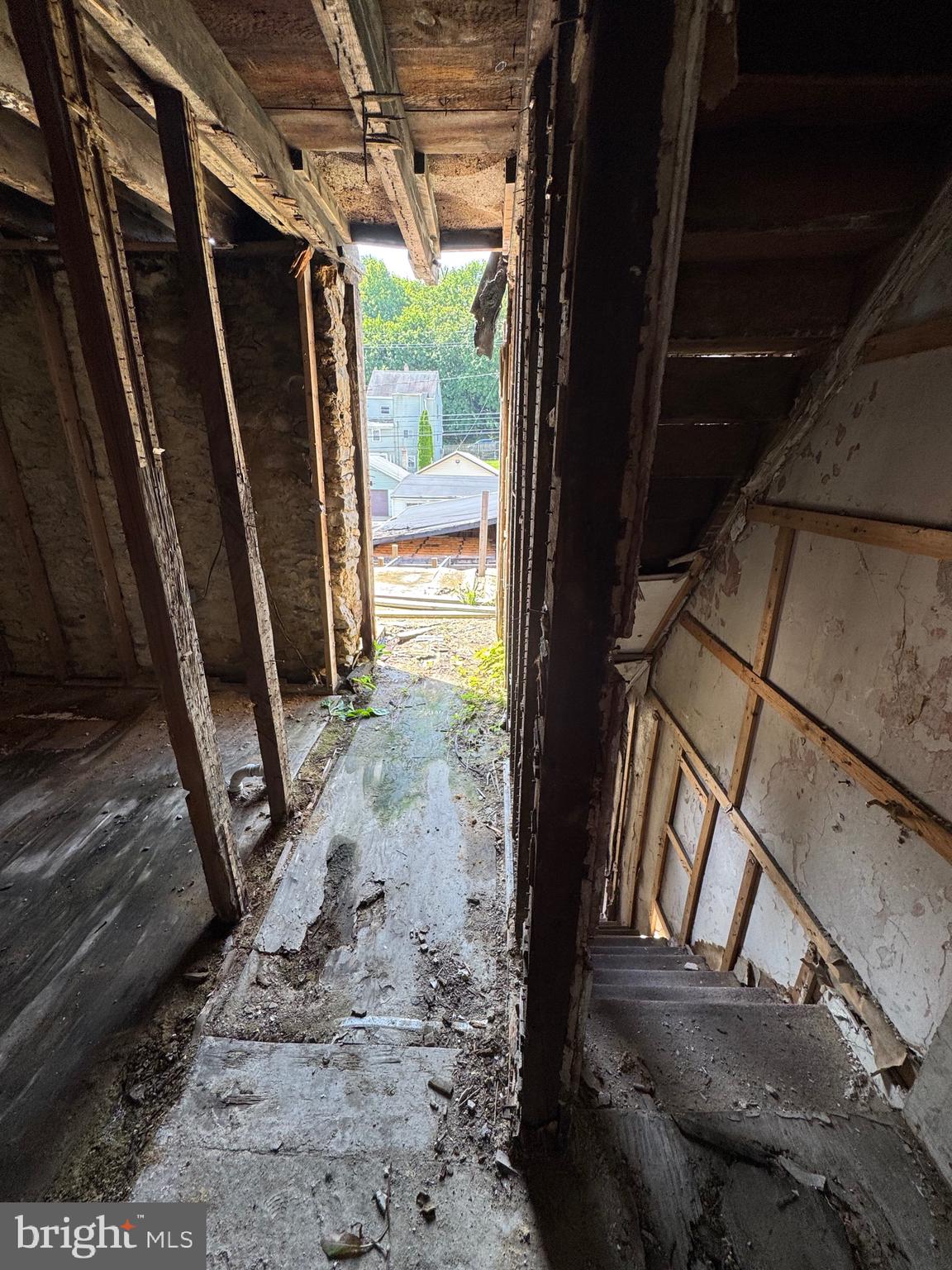 ASHLAND - Residential