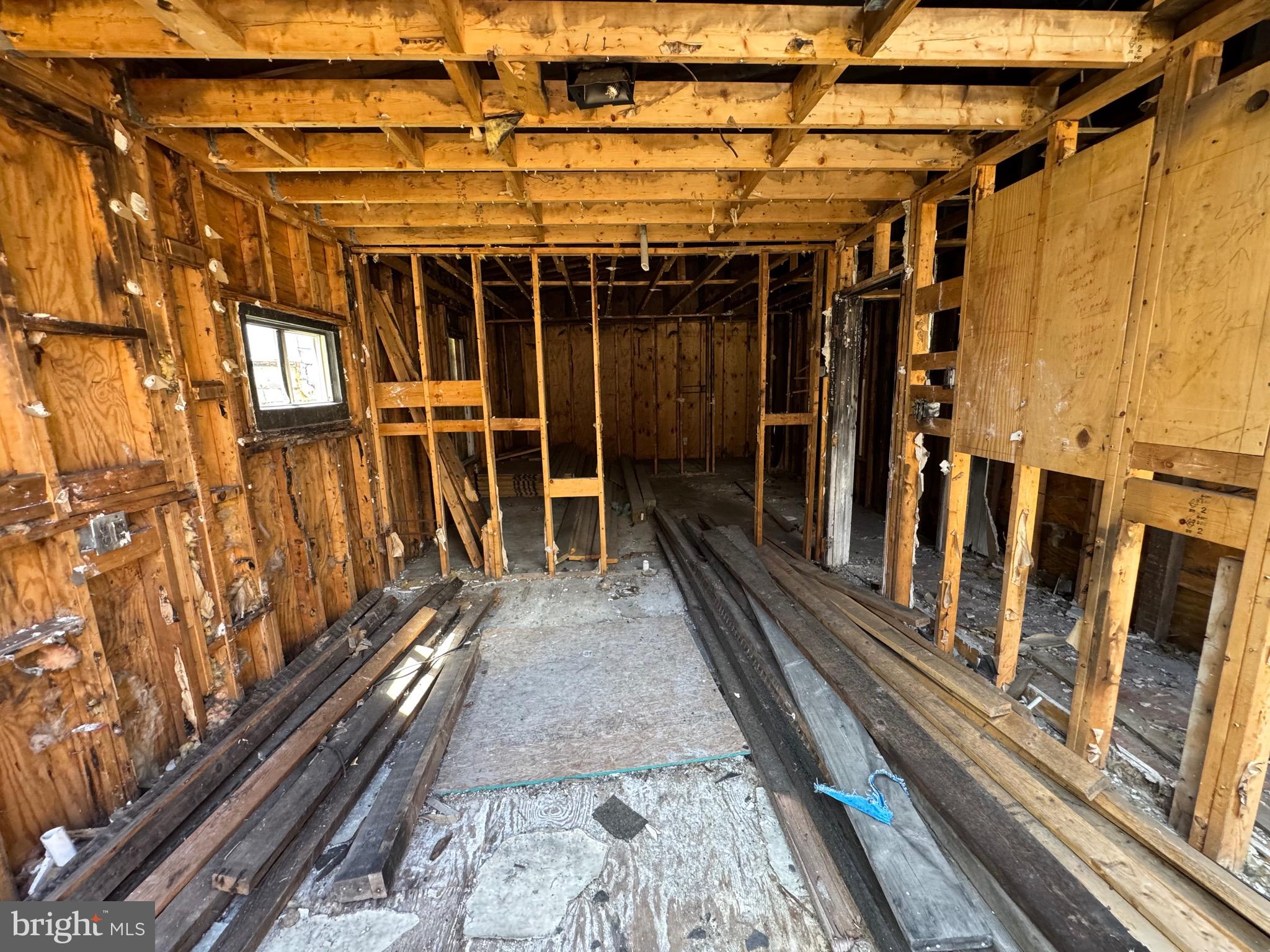 ASHLAND - Residential