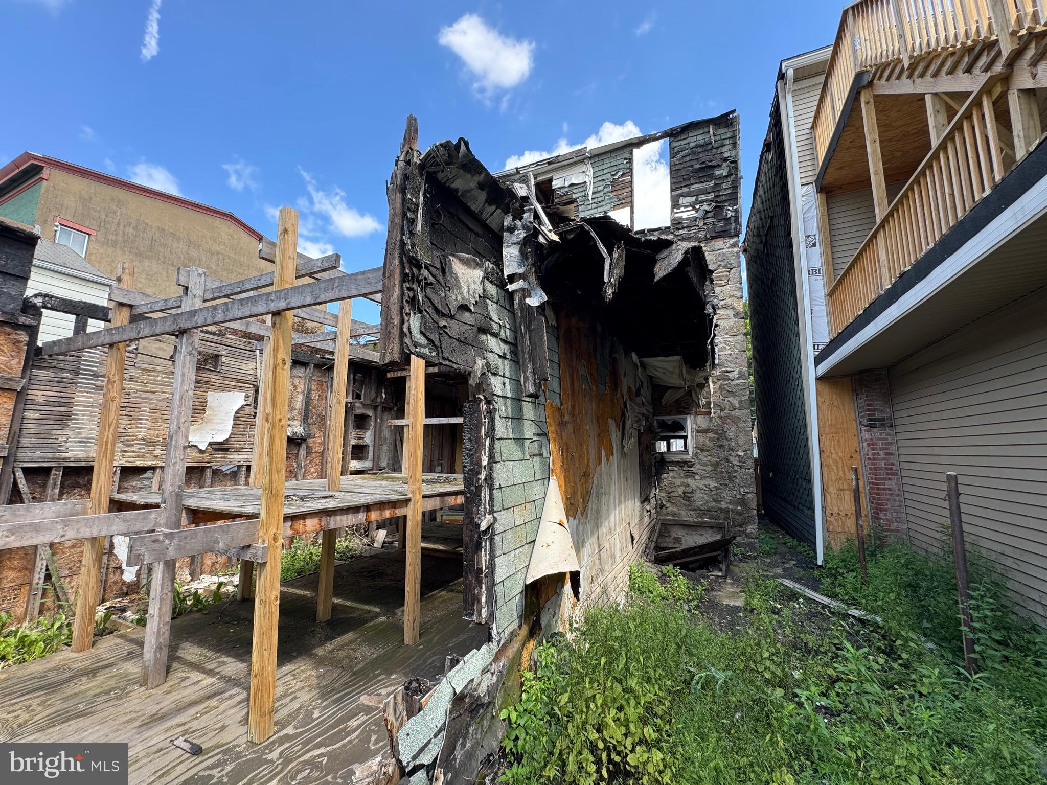 ASHLAND - Residential