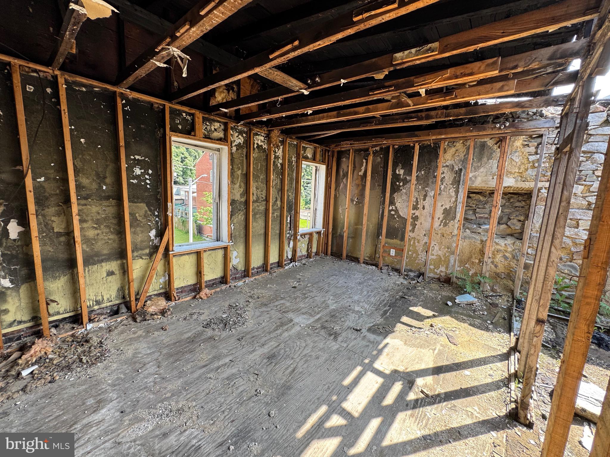 ASHLAND - Residential