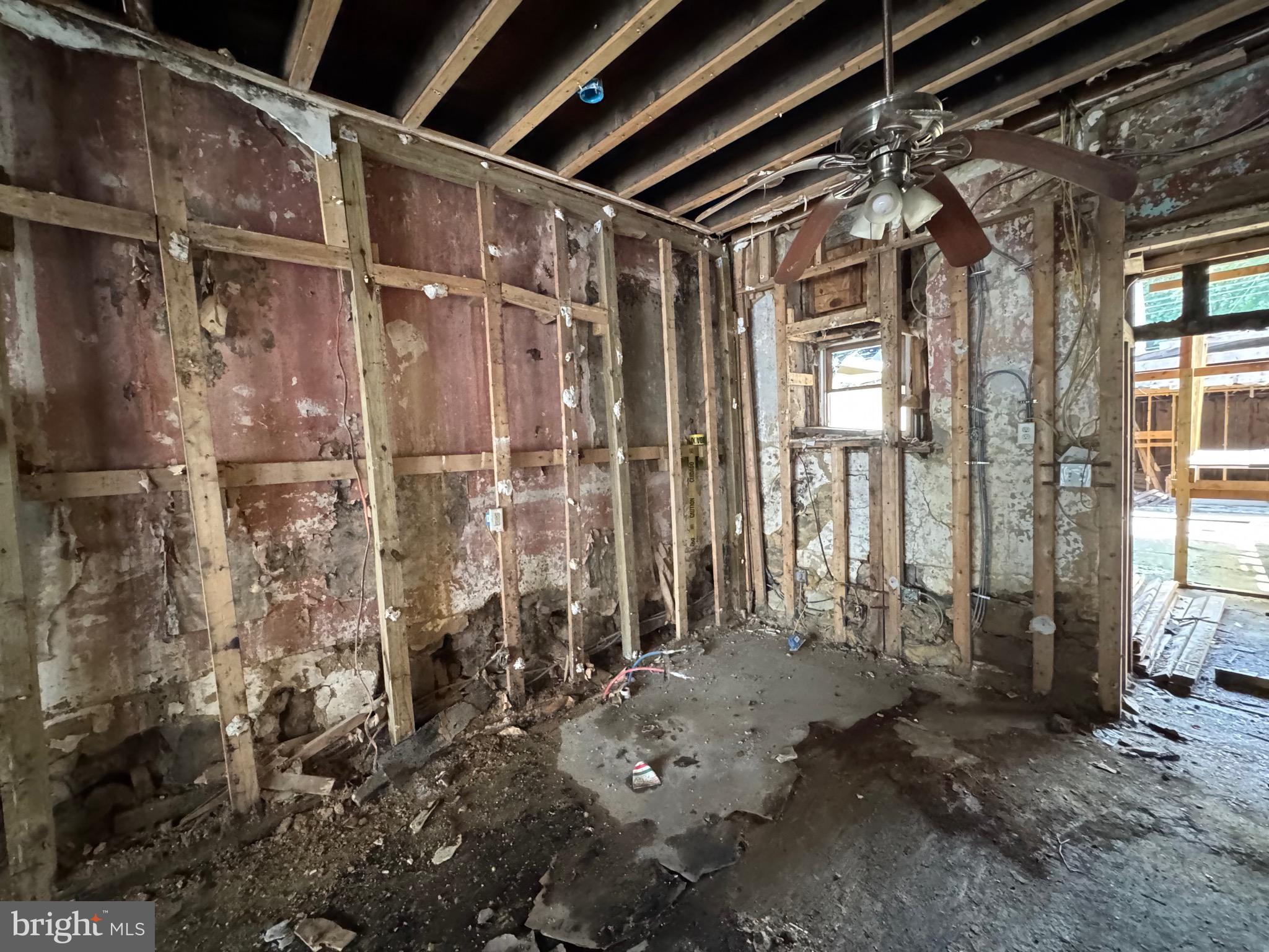 ASHLAND - Residential