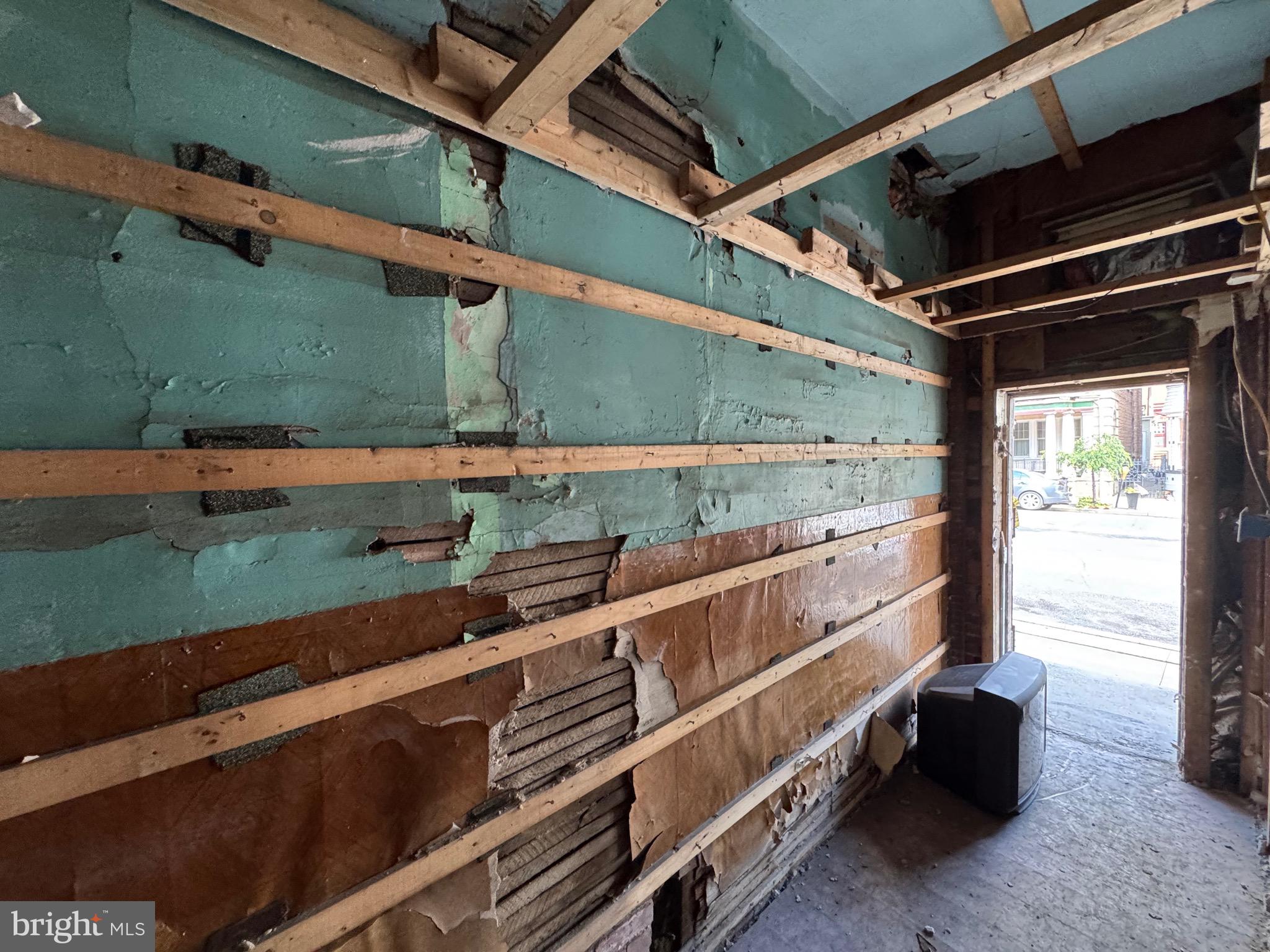 ASHLAND - Residential