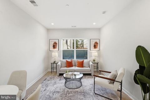 2606 41ST STREET NW T2 WASHINGTON DC 20007