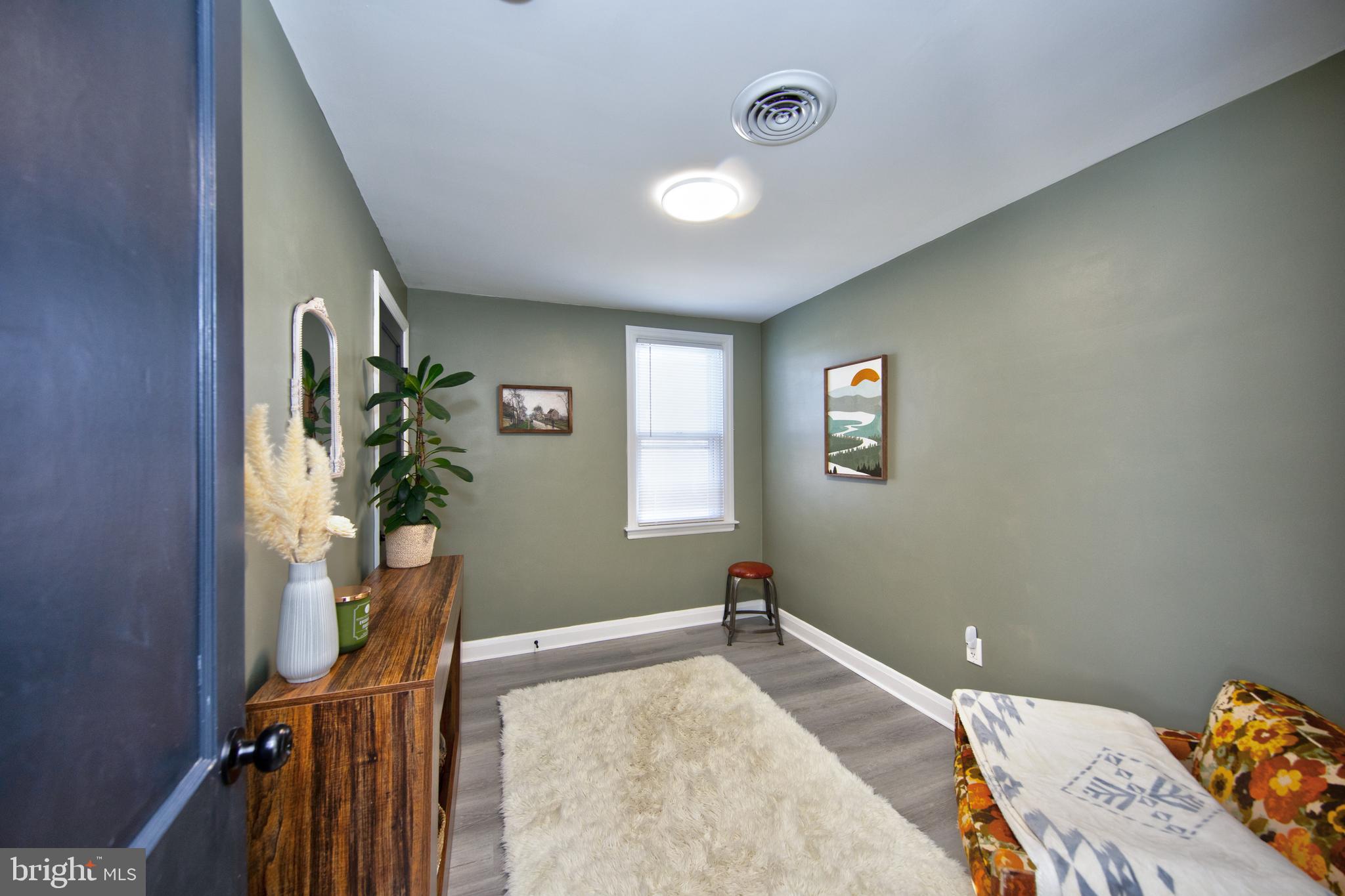 NOTTINGHAM - Residential