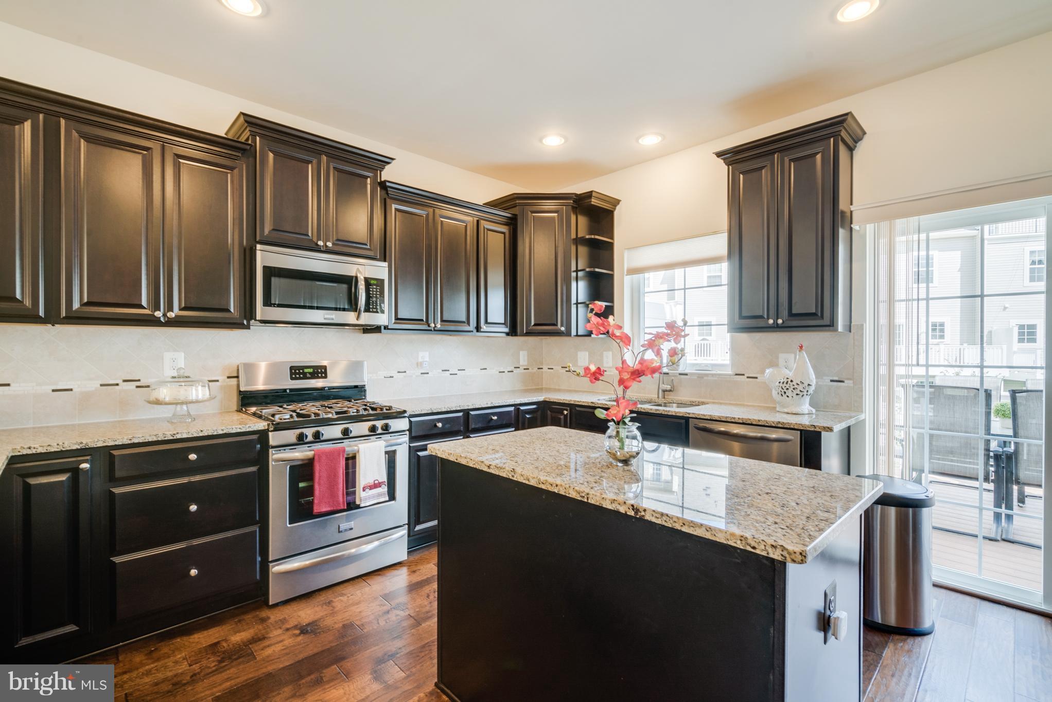 SUMMERFIELD VILLAGE - Residential