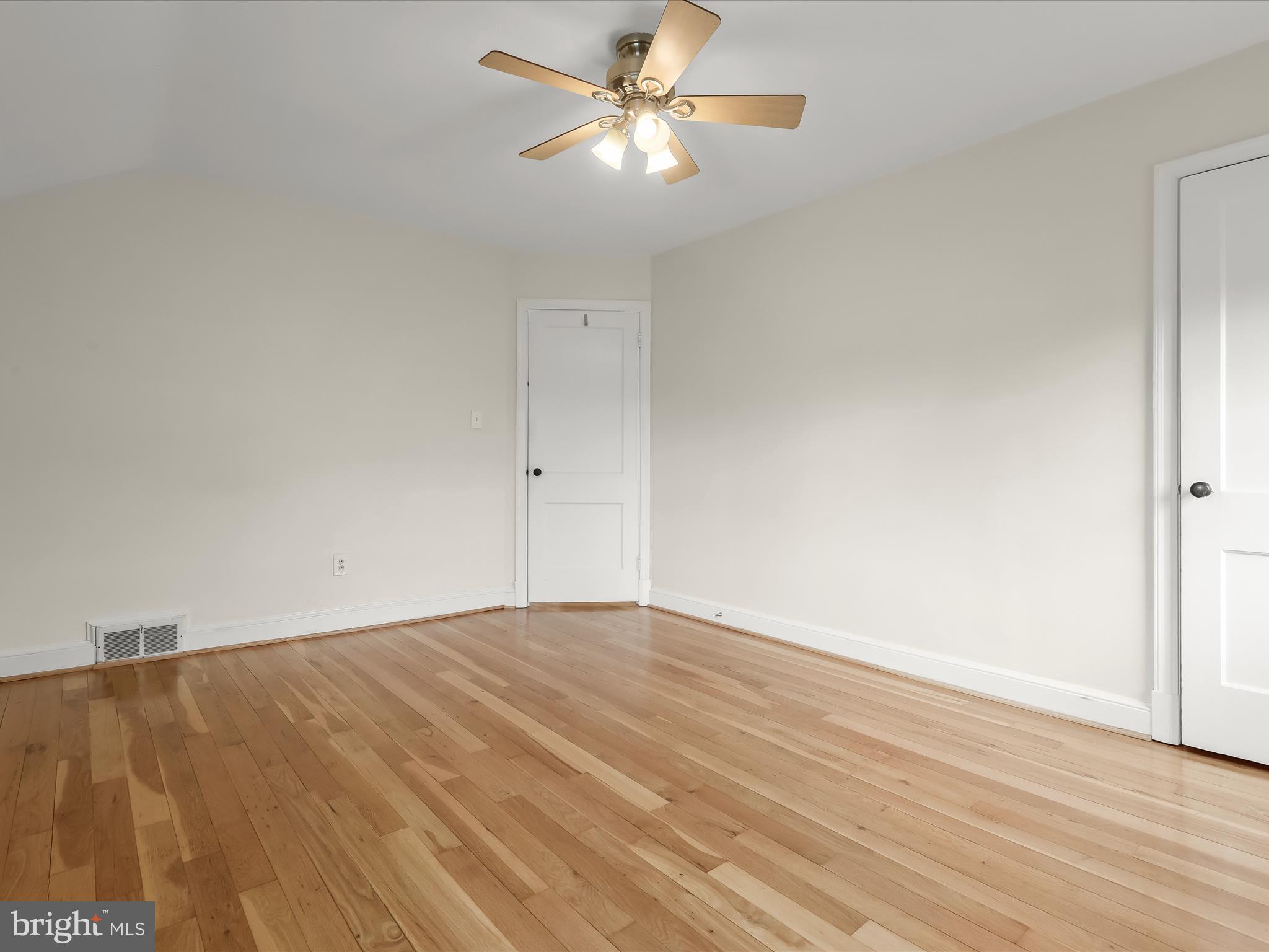 MILBURN TERRACE - Residential